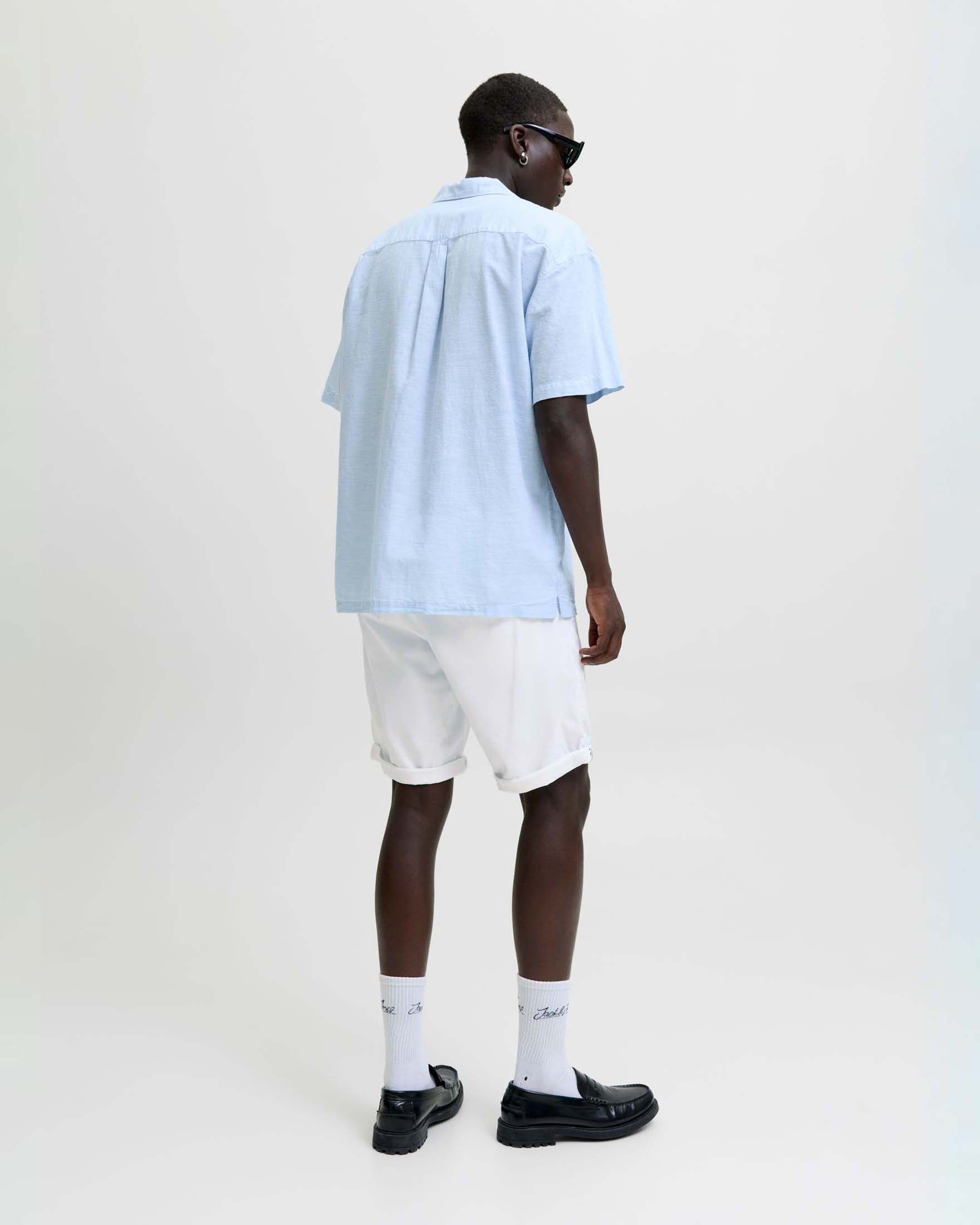 Bermuda chino Jack & Jones bianco in cotone elasticizzato image