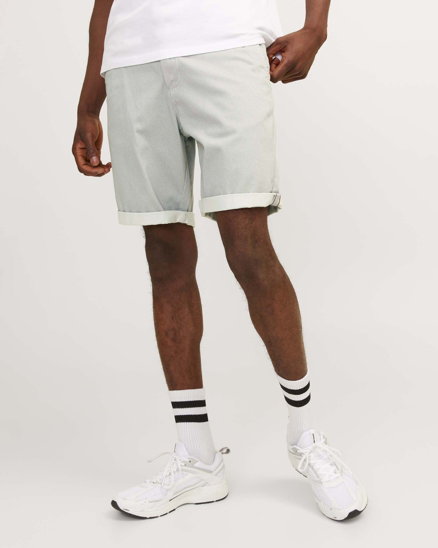 Bermuda chino Jack & Jones ghiaccio in misto cotone elasticizzato image