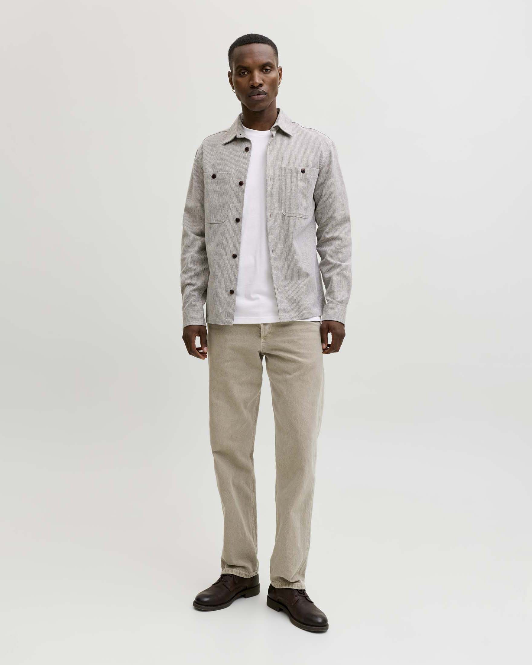 T-shirt Jack & Jones bianca in cotone con taschino e logo applicati sul petto