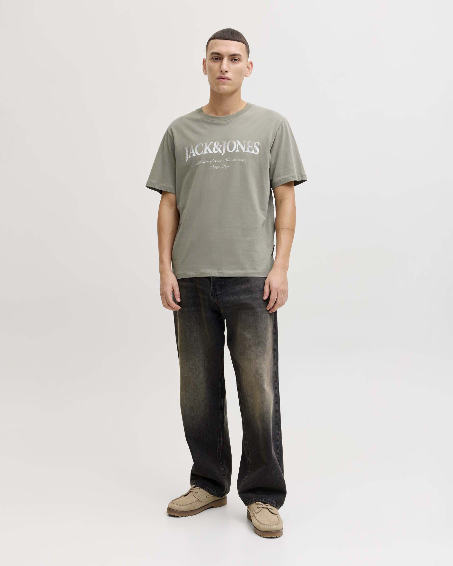 T-shirt mezza manica Jack & Jones verde militare in cotone con stampa logo frontale