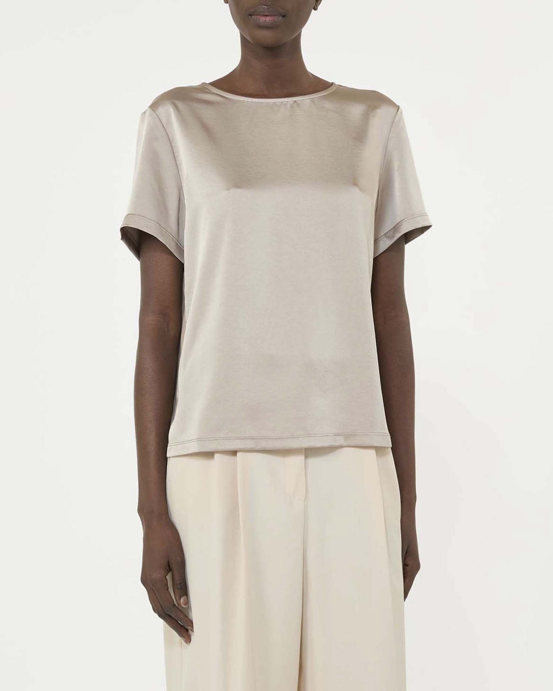 T-shirt color cacha Weekend Max Mara in doppio tessuto di raso e jersey