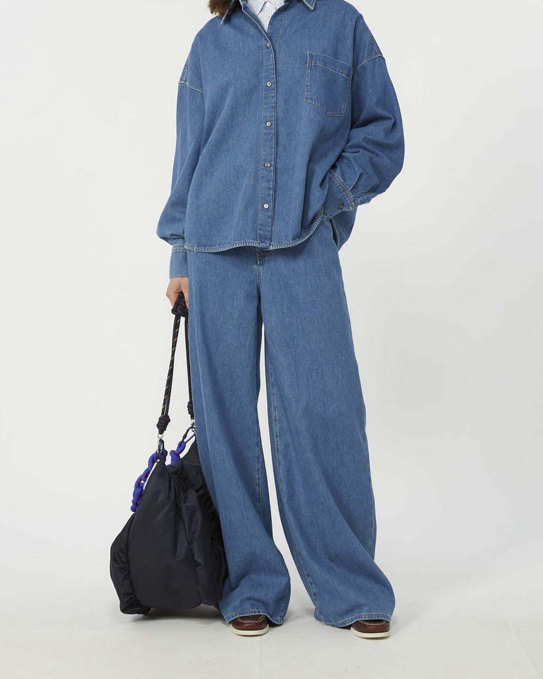 Jeans super wide Weekend Max Mara lavaggio medio stone washed in puro cotone