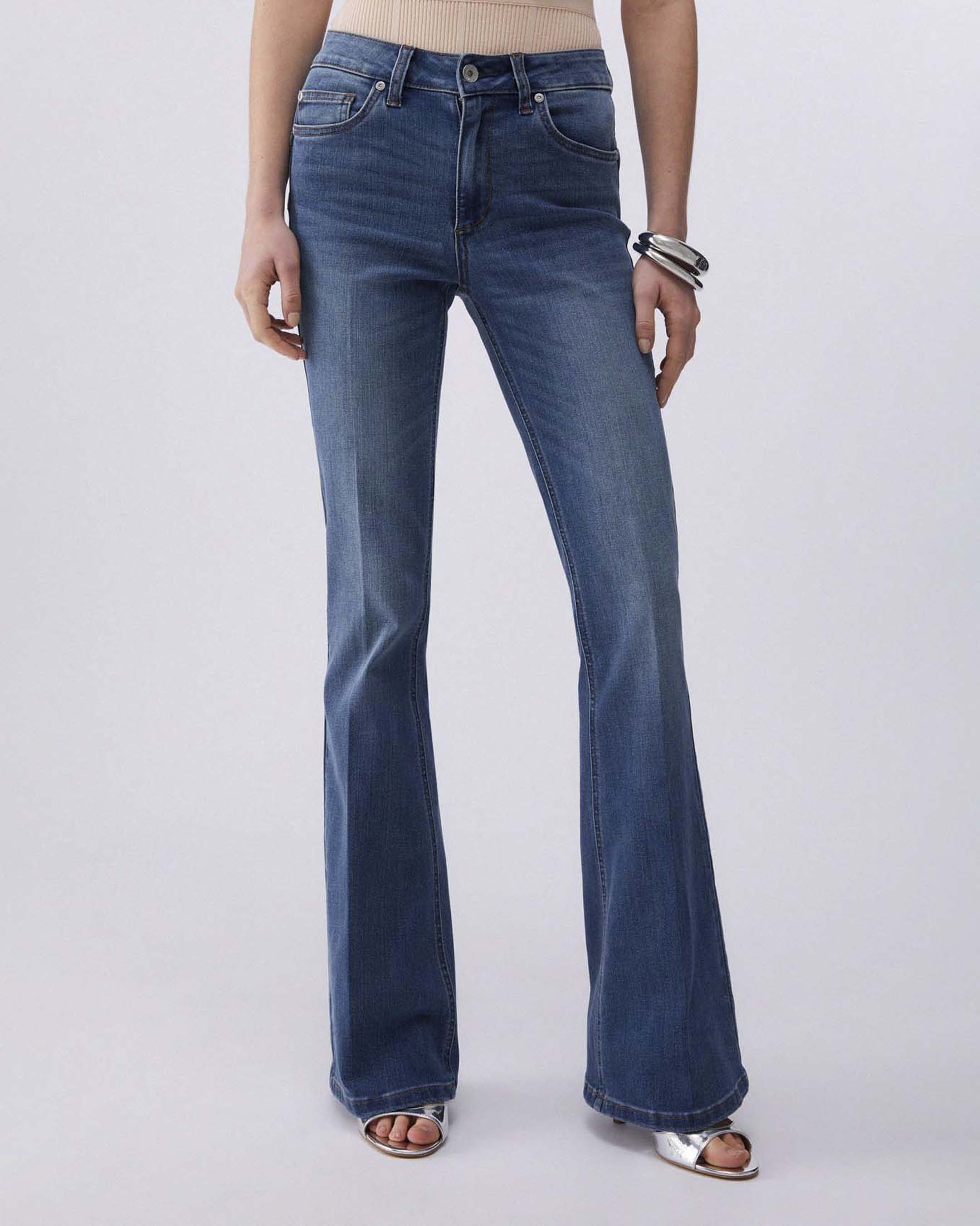 Jeans bootcut svasato Liu Jo a vita alta lavaggio medio stone washed image