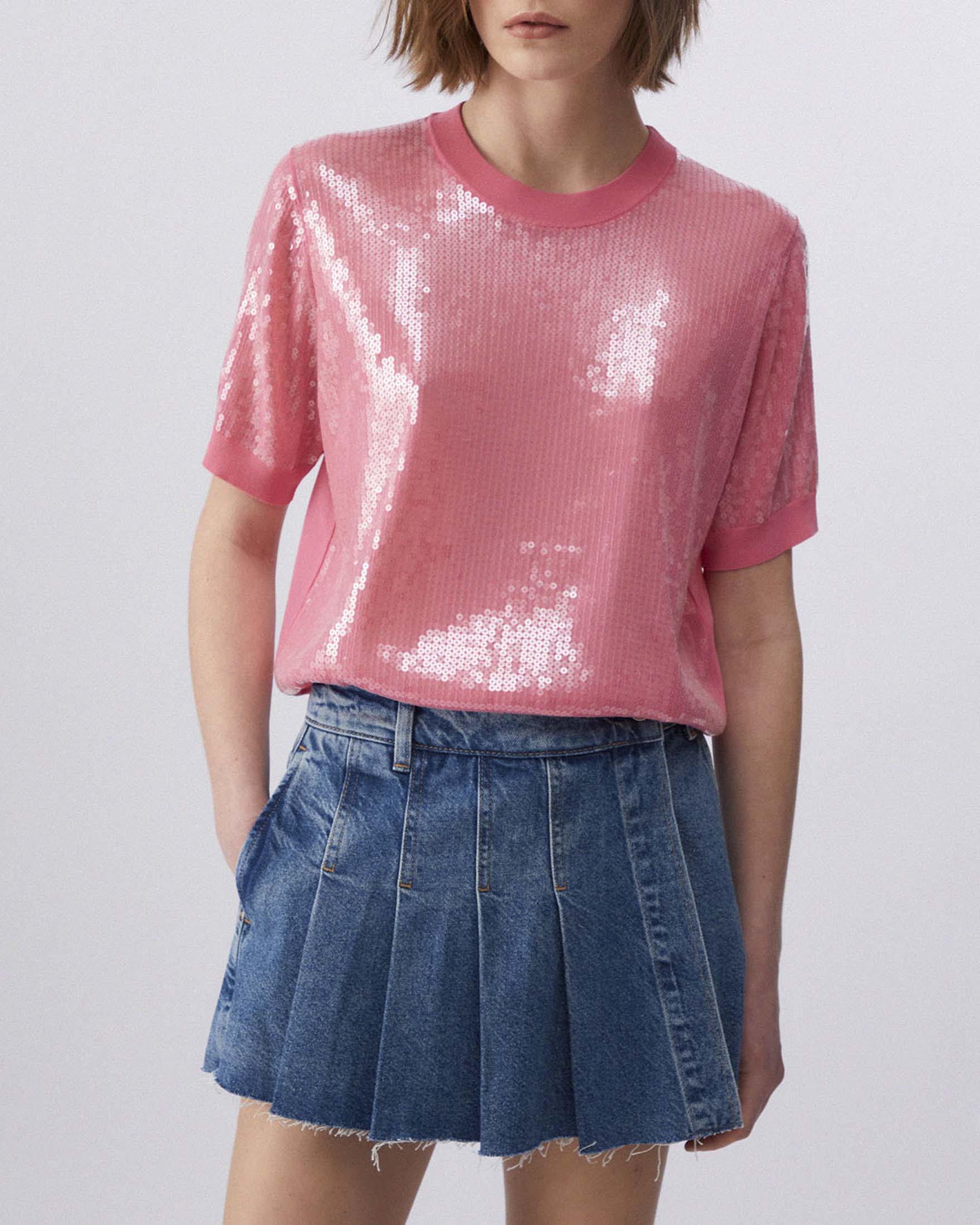 Maglia rosa girocollo Liu Jo a maniche corte con paillettes all-over image