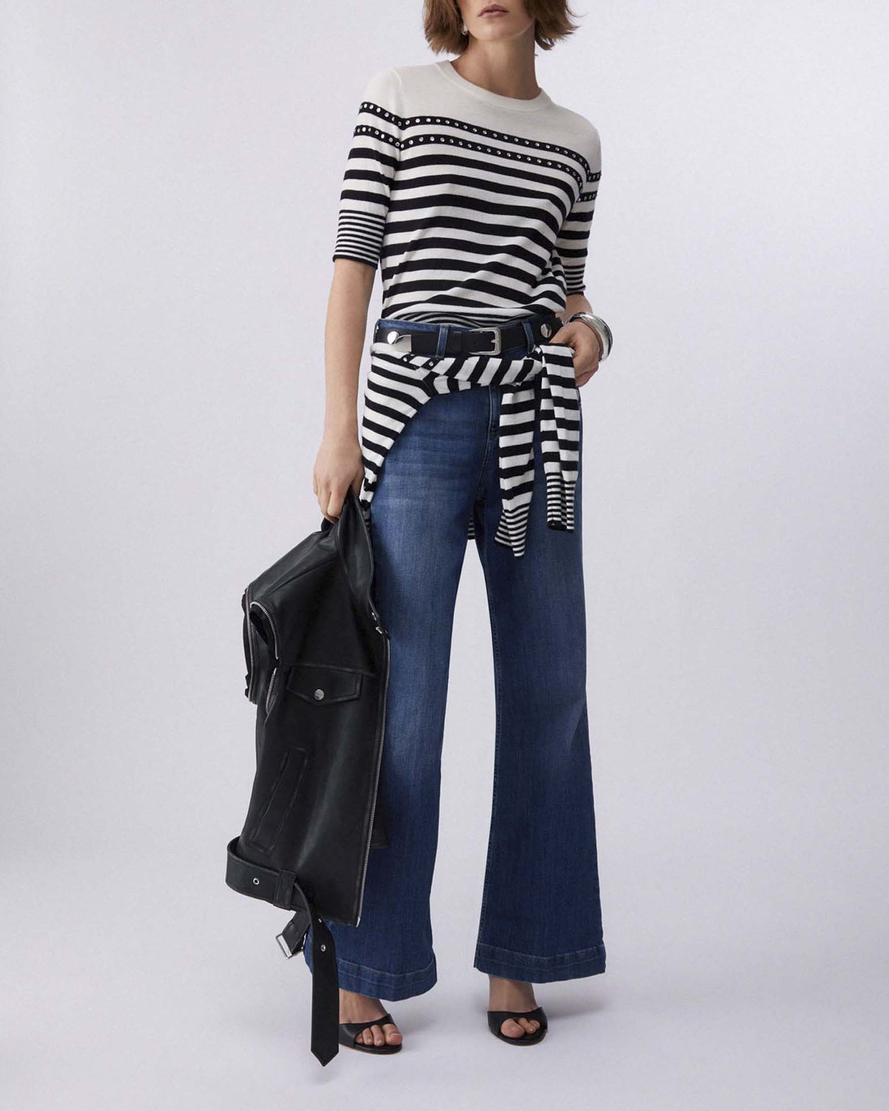 Maglia a righe bianche e blu maniche corte Liu Jo in misto viscosa e lana con strass e scollo a giro