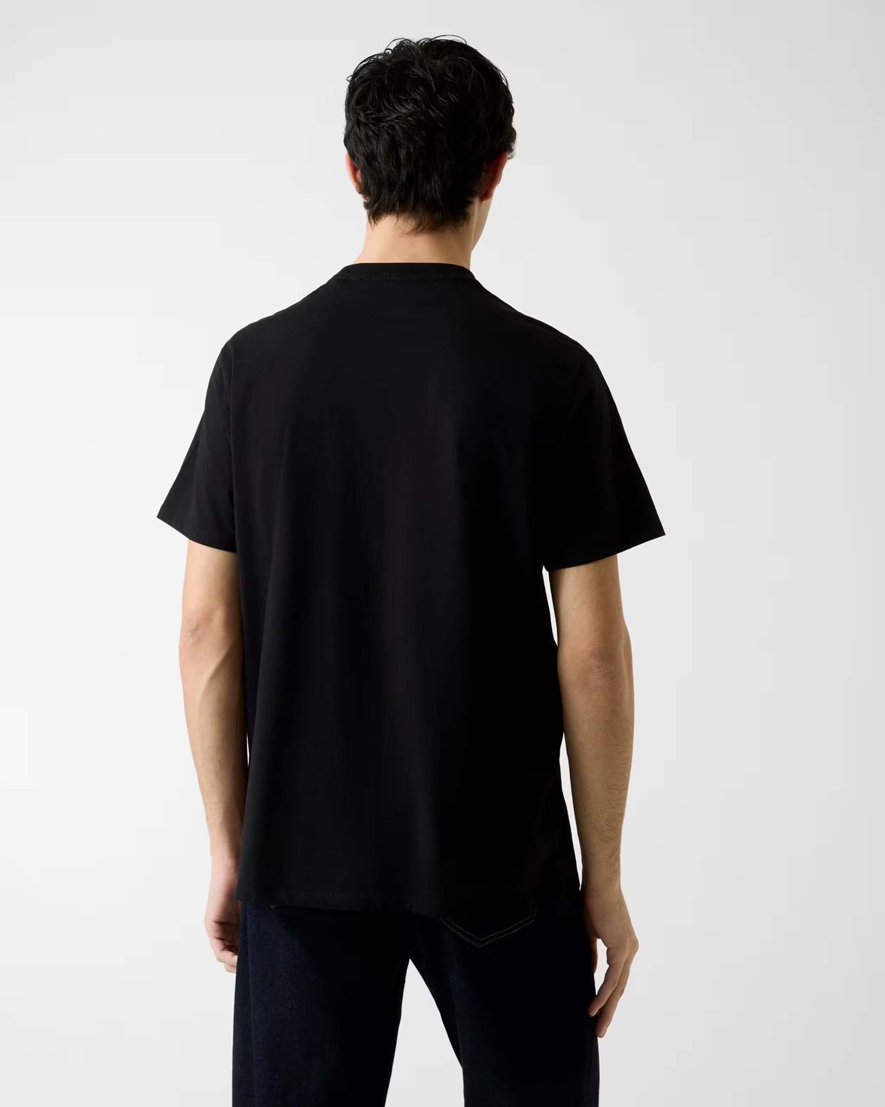 T-shirt Guess nera in cotone biologico con logo stampato sul petto image