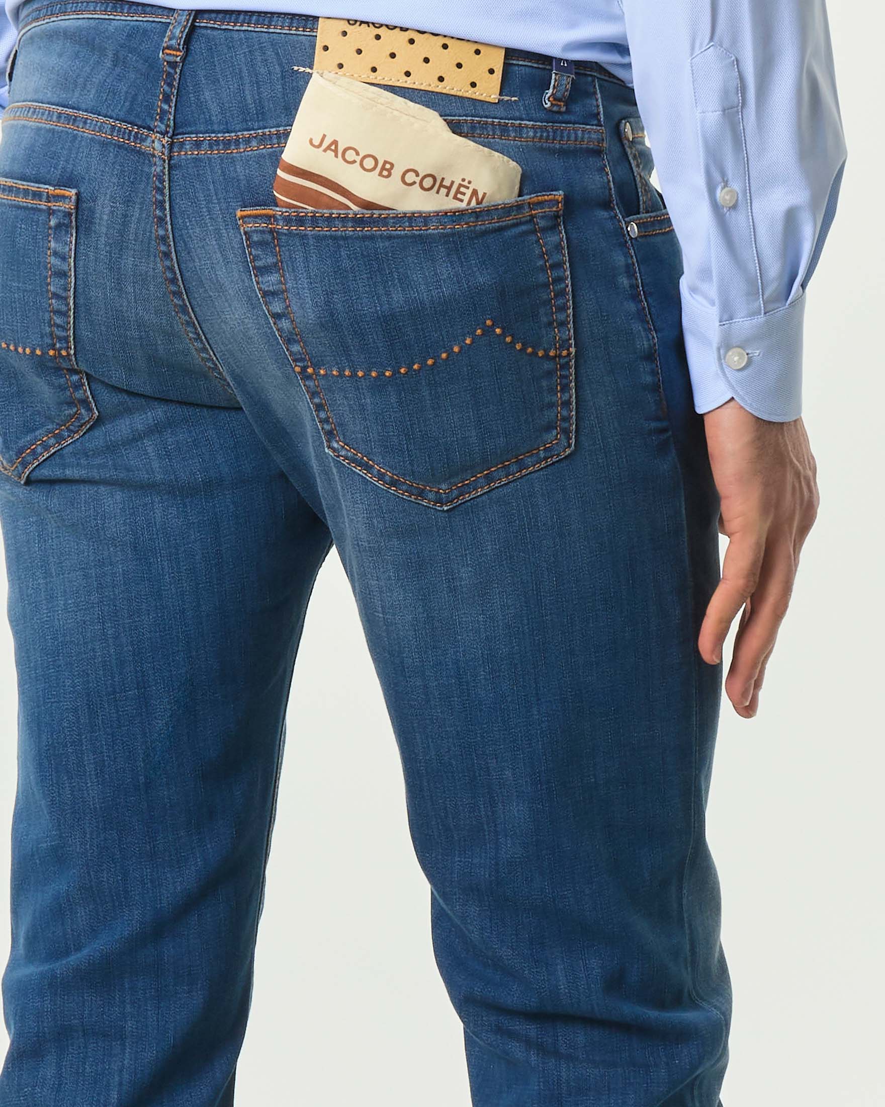Jeans Nick Jacob Cohen lavaggio medio stone washed in cotone elasticizzato image