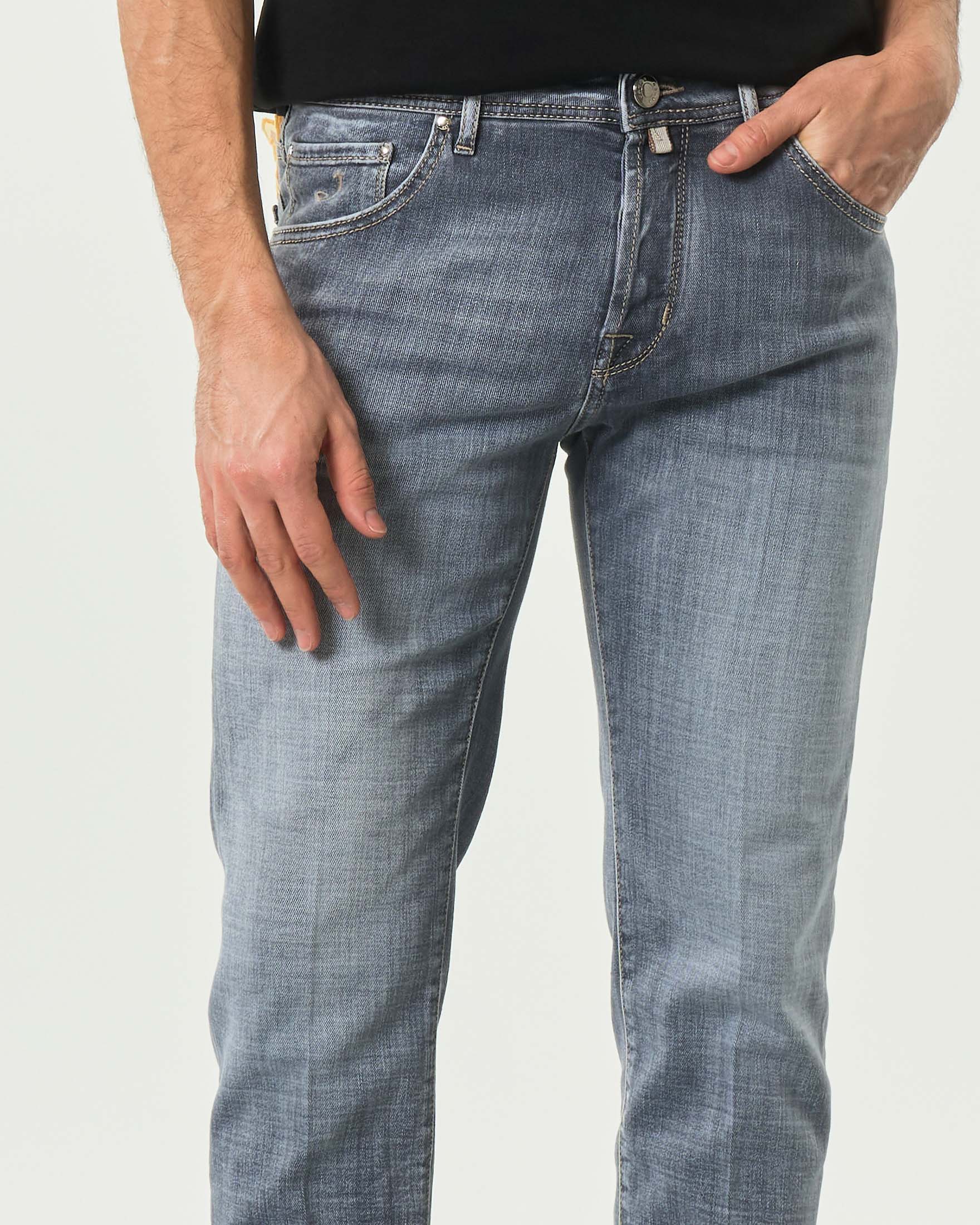 Jeans Scott carrot-fit lavaggio grigio super stone washed in cotone elasticizzato image