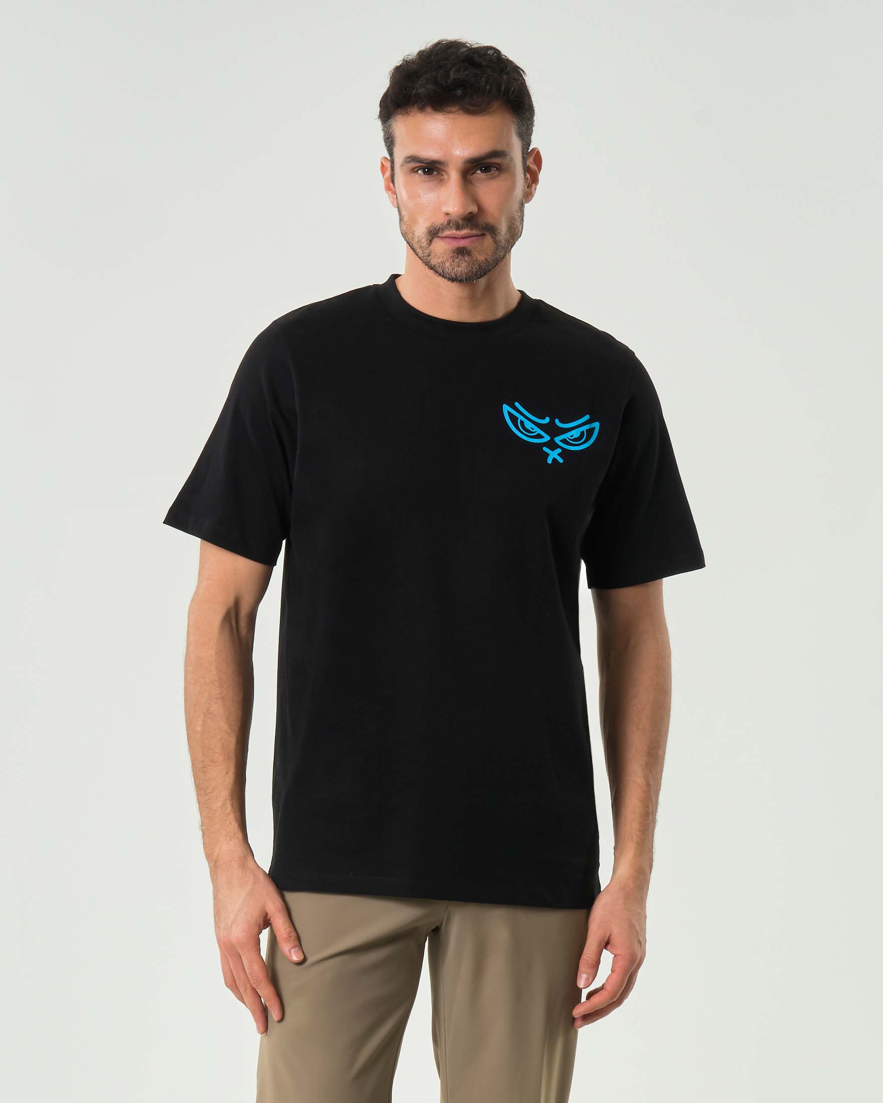 T-shirt nera mezza manica Outhere con stampa grafica fronte e retro