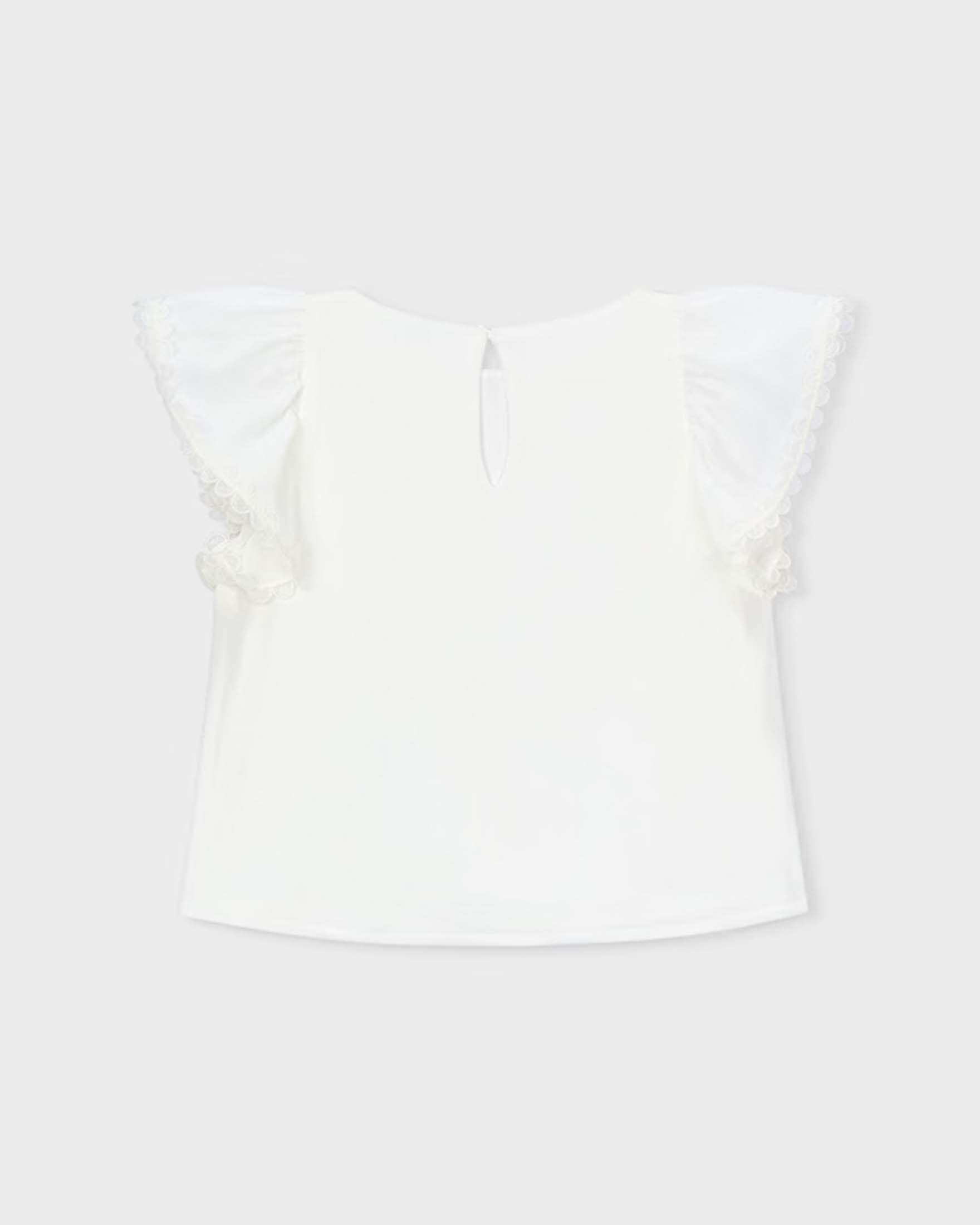 Camicia Mayoral bianca con maniche alette in tessuto leggero image