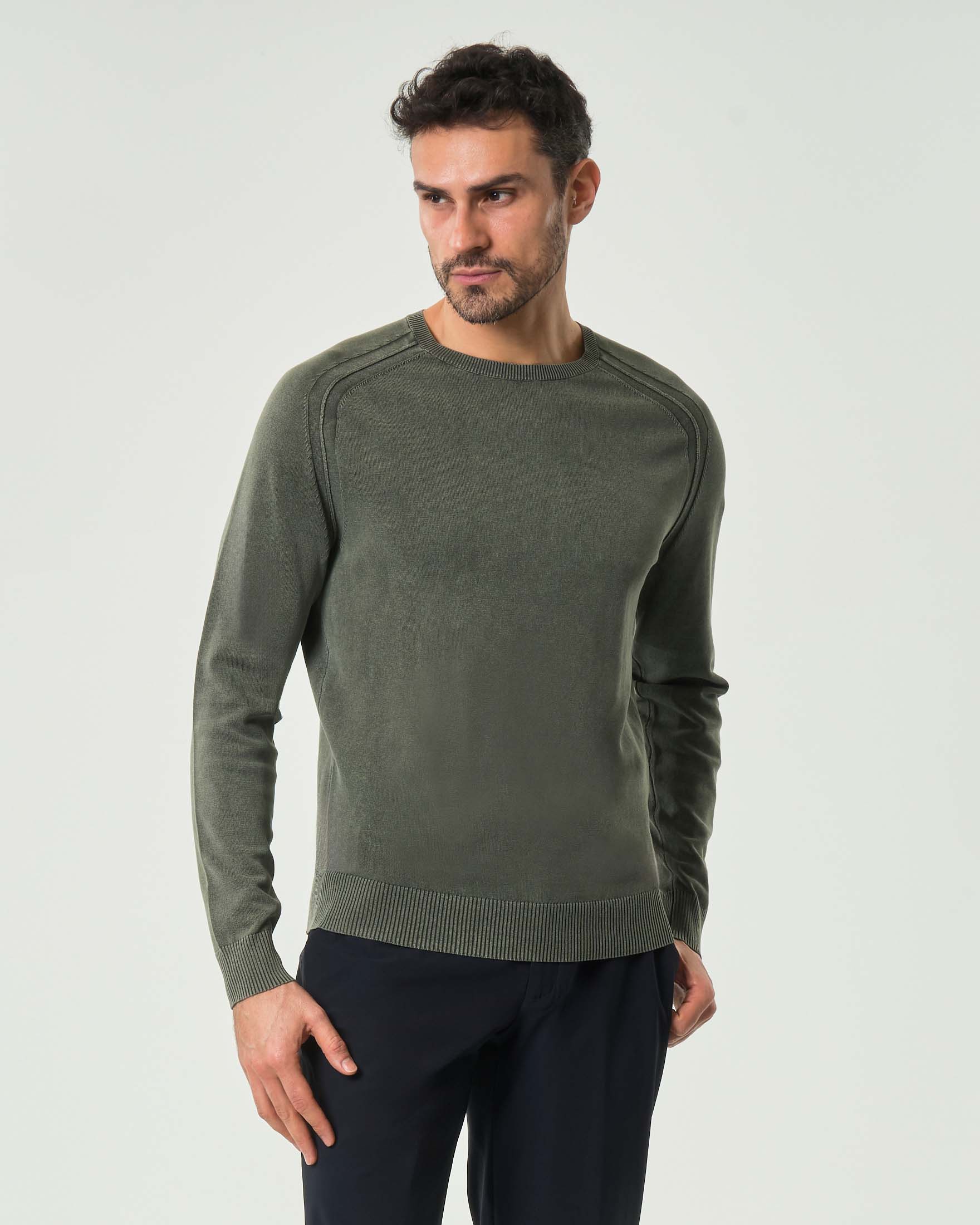 Maglia girocollo verde R.R.D. Techno Washed in crêpe di cotone effetto delavé con maniche raglan