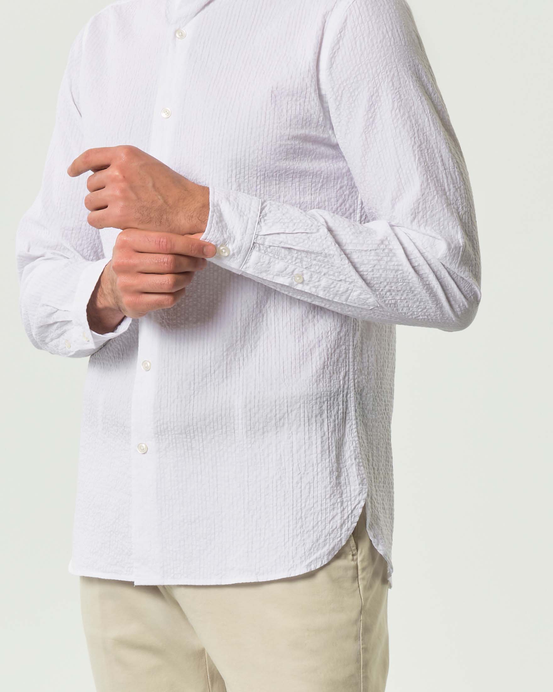 Camicia Xacus bianca in seersucker di puro cotone image