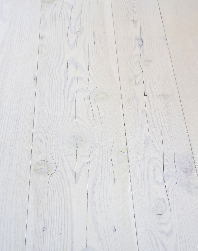 parquet in legno larice antico sbiancato