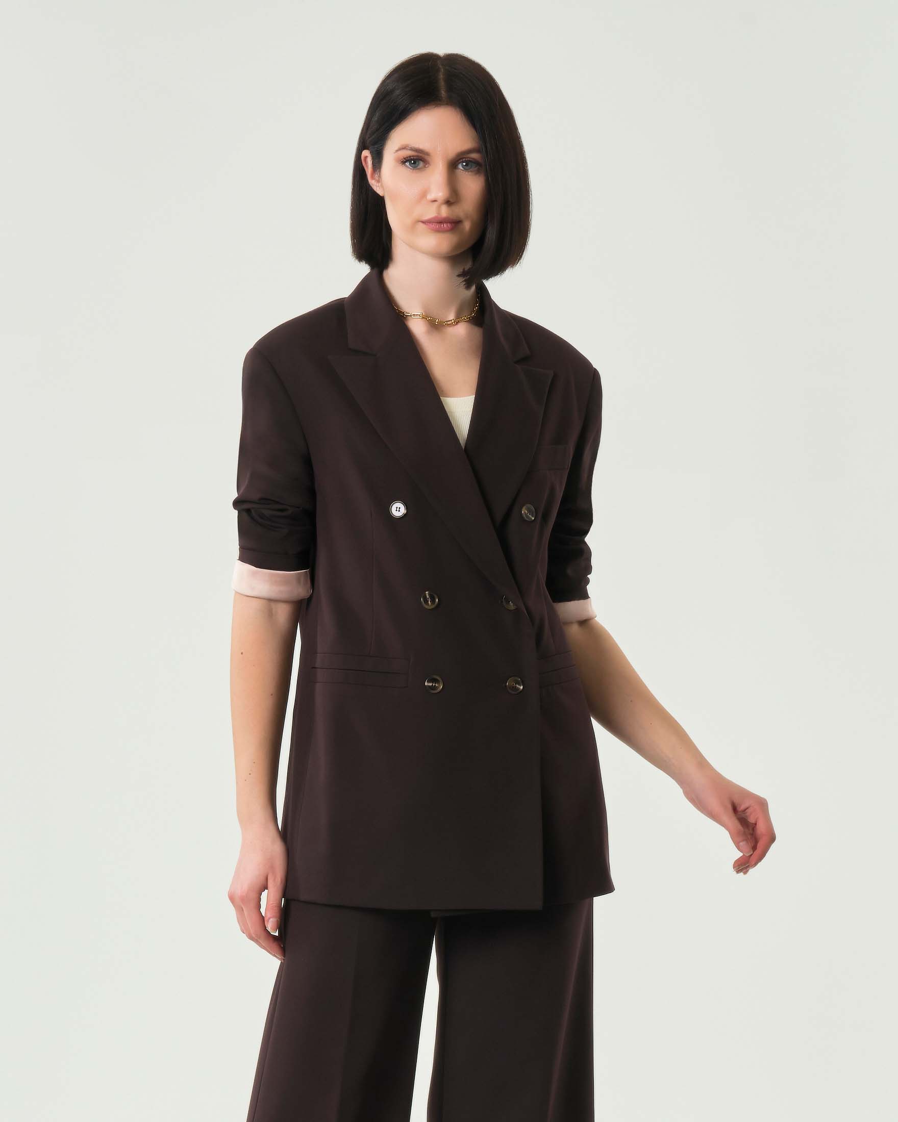 Blazer oversize marrone doppiopetto in misto viscosa con rever a lancia