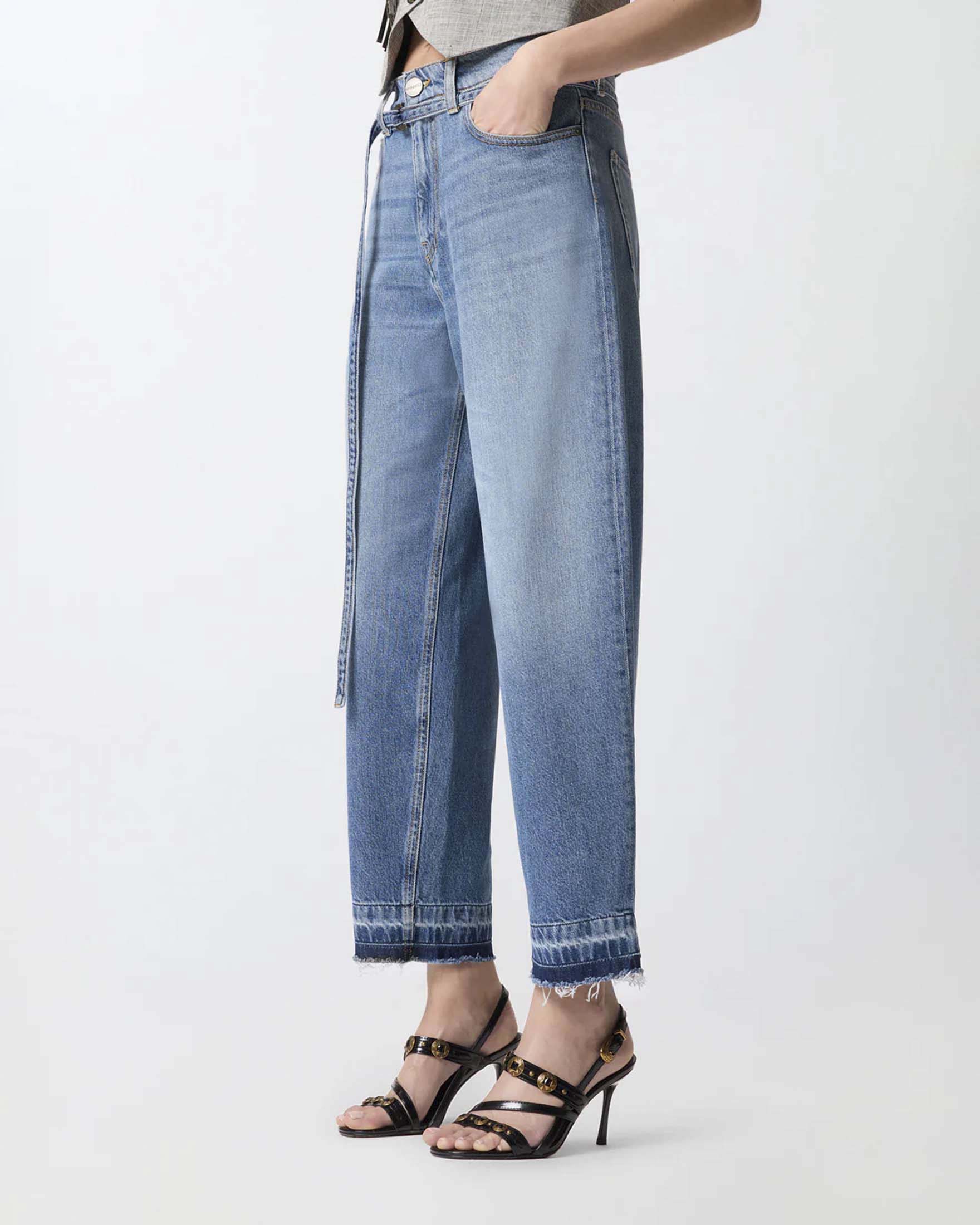 Jeans balloon Pinko super stone washed con cintura abbinata e logo Lovebirds sul retro image