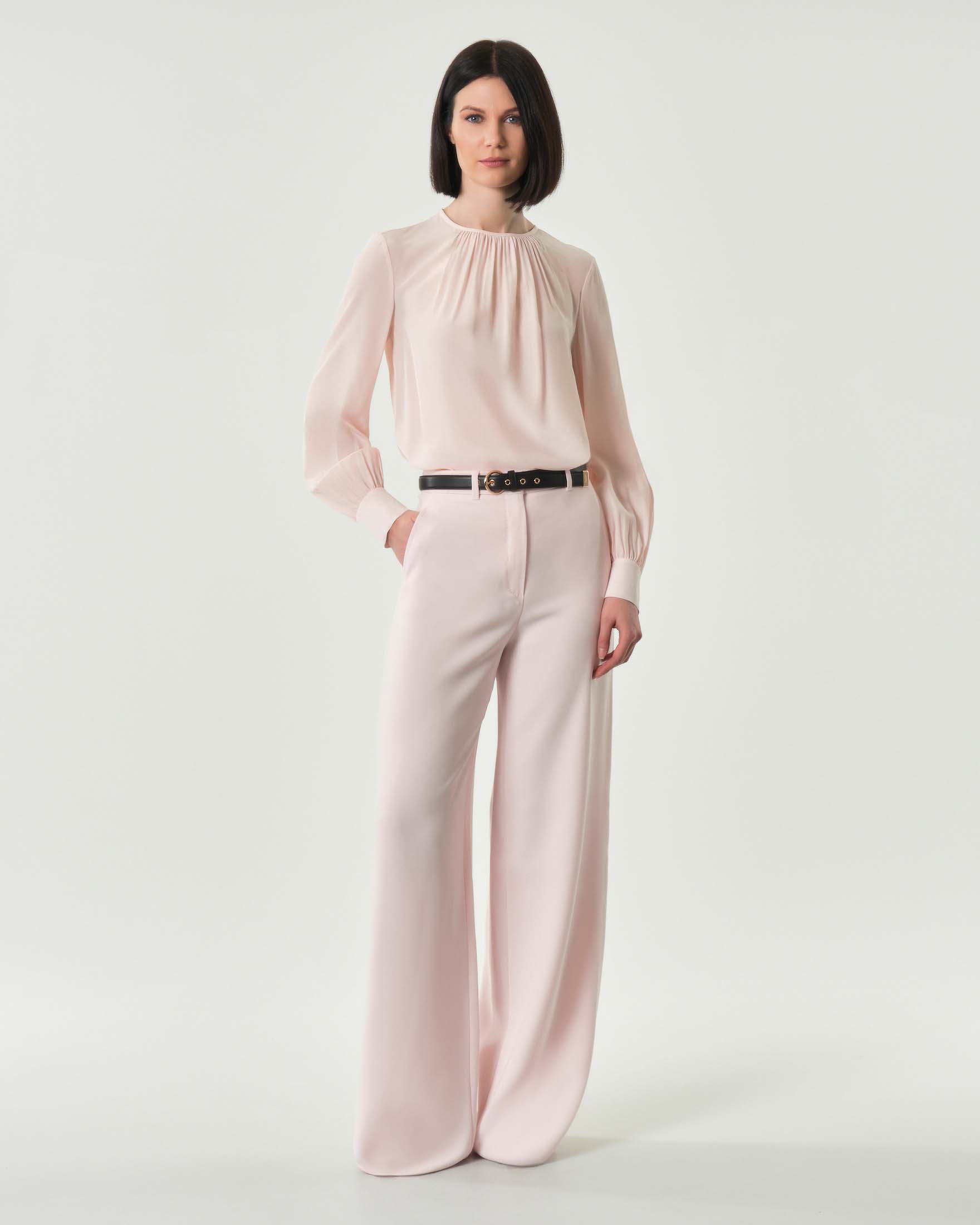 Blusa rosa girocollo Max Mara Studio in pura seta con arricciatura sullo scollo image