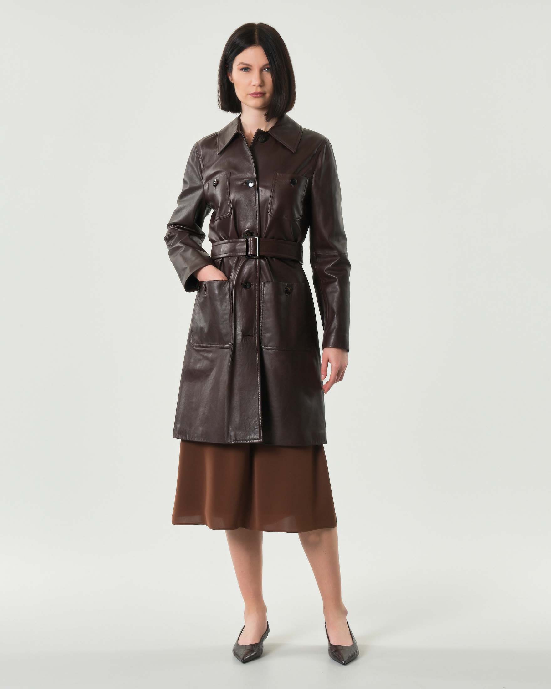 Trench in pelle Studio testa di moro con cintura e tasche frontali a toppa