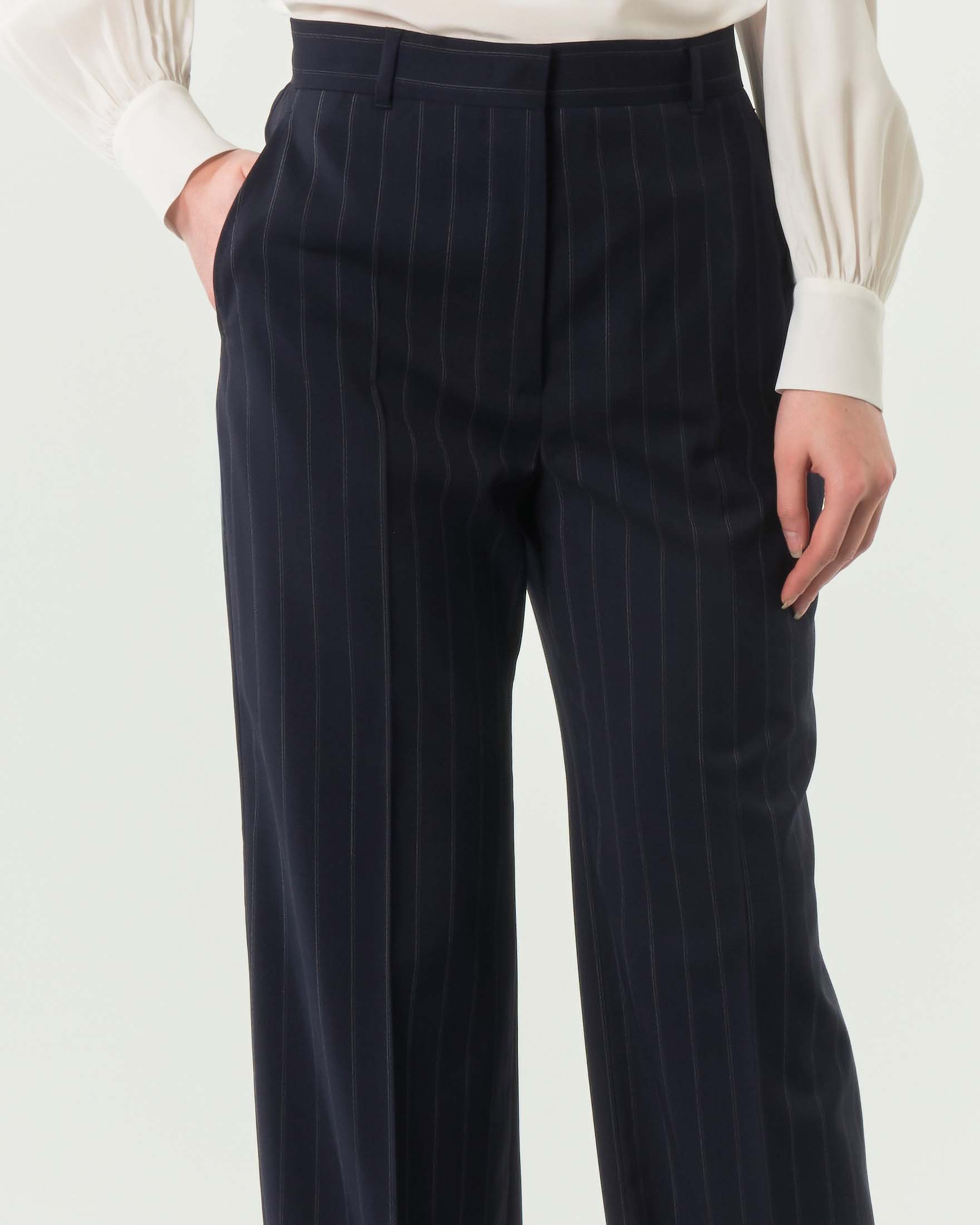 Pantalone blu gessato a palazzo Max Mara Studio in tela di lana con piega stirata image