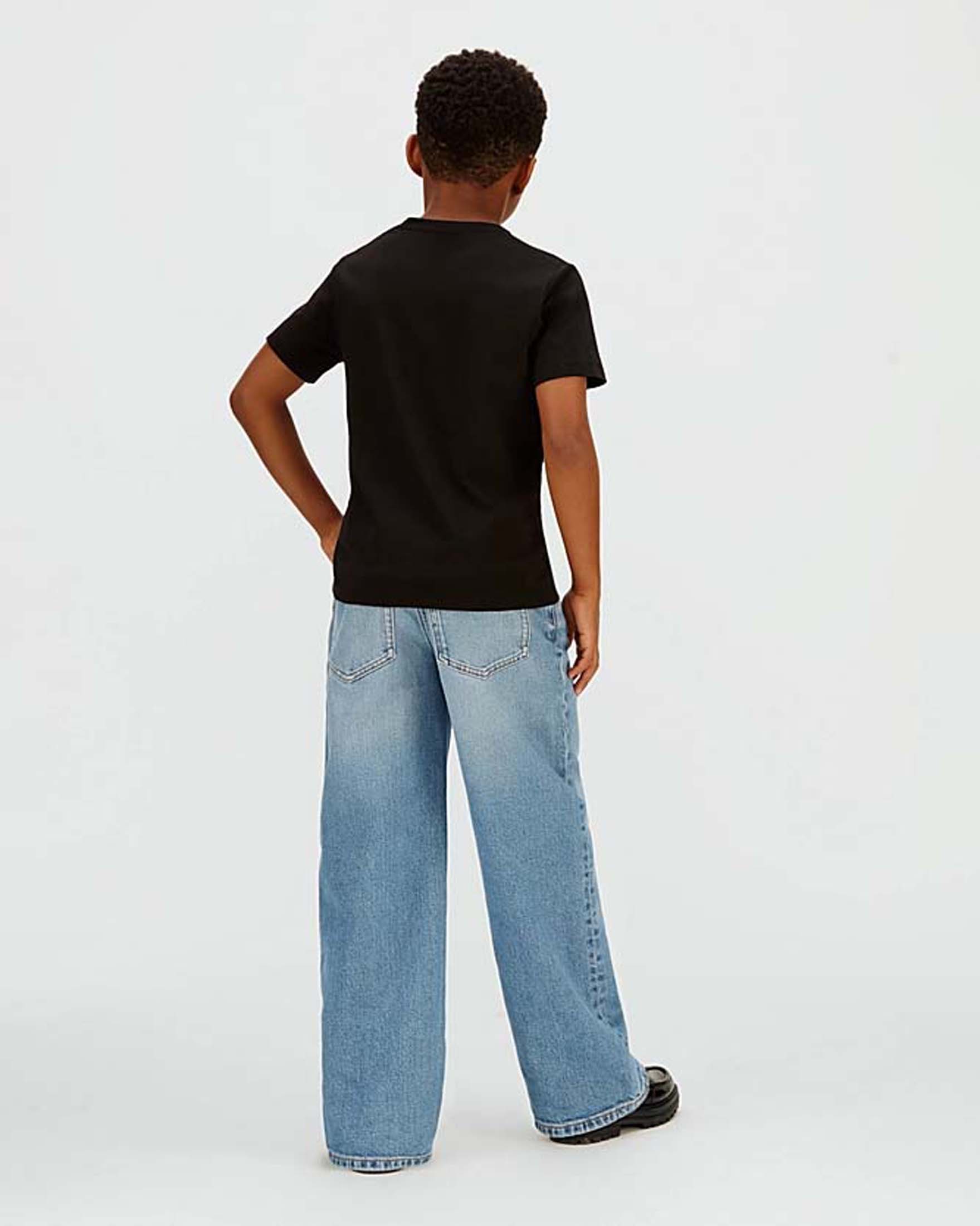 T-shirt nera Calvin Klein in cotone a maniche corte con scritta logo bianca image