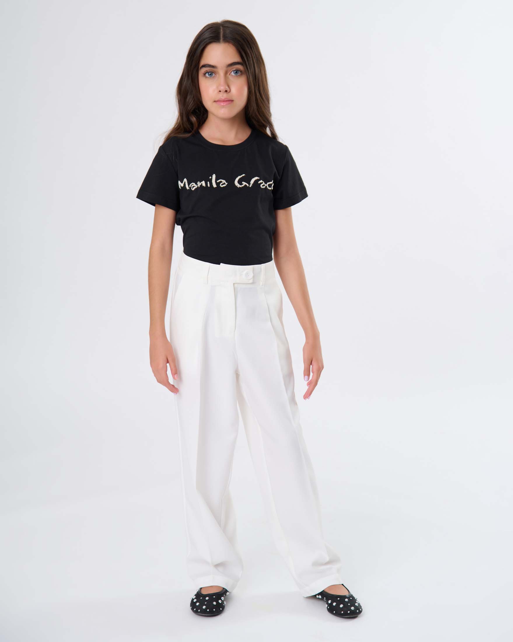 T-shirt nera Manila Grace con scritta perline image