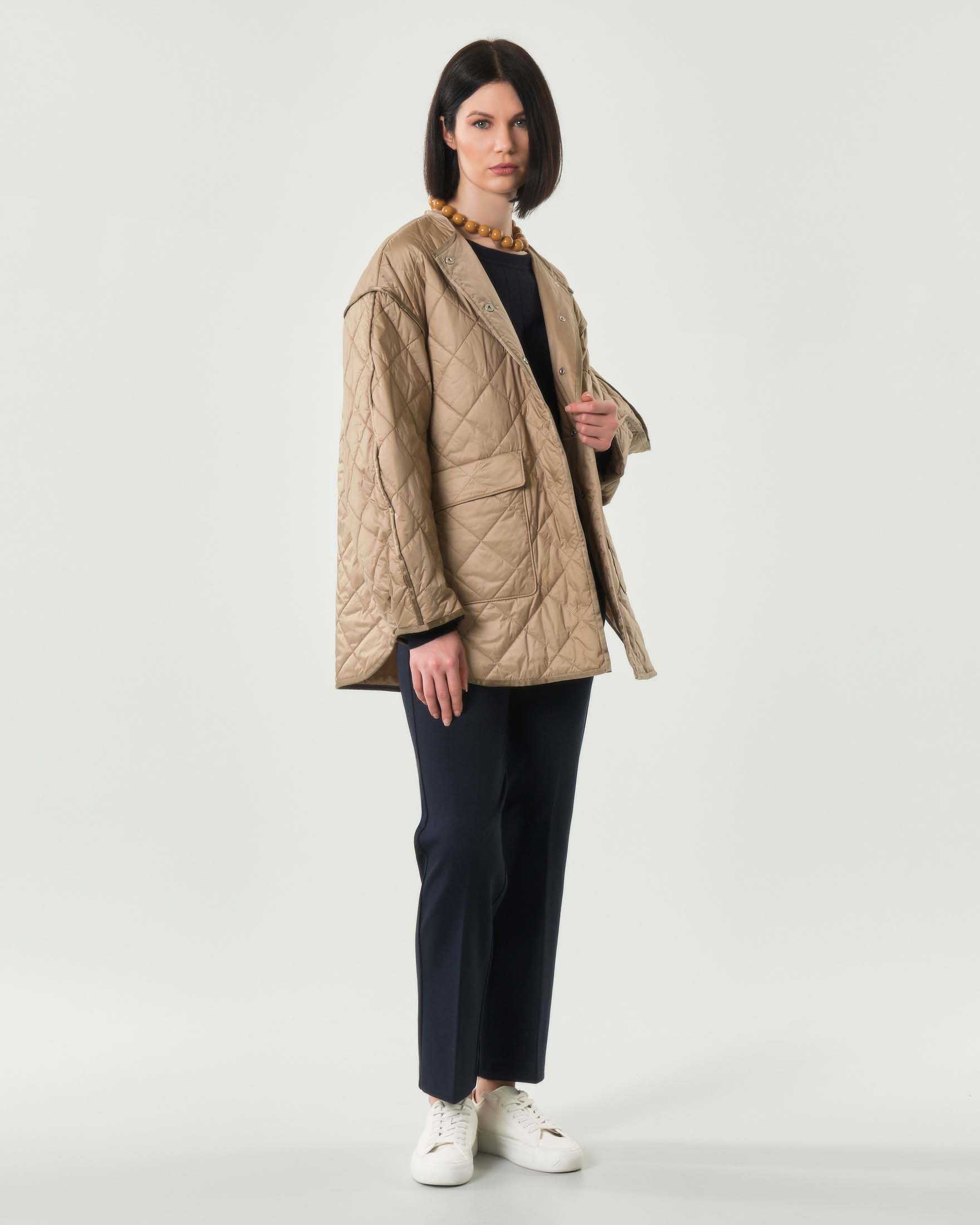 Giubbino trapuntato a rombi beige MM Max Mara con spalla scesa