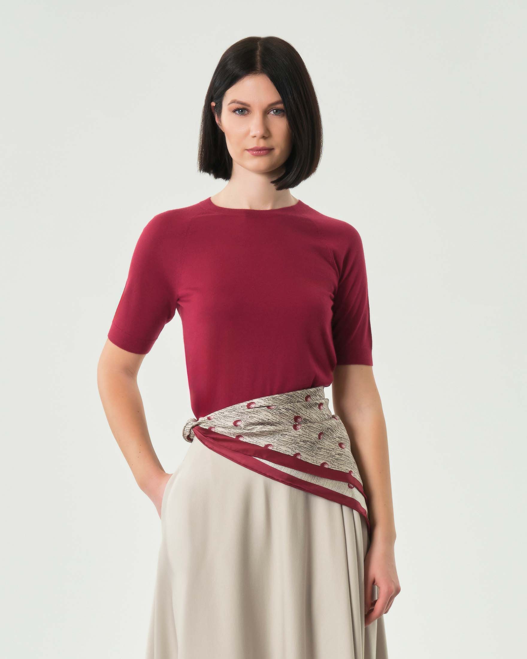 Maglia rossa MM Max Mara a maniche corte in misto lana e cashmere a girocollo