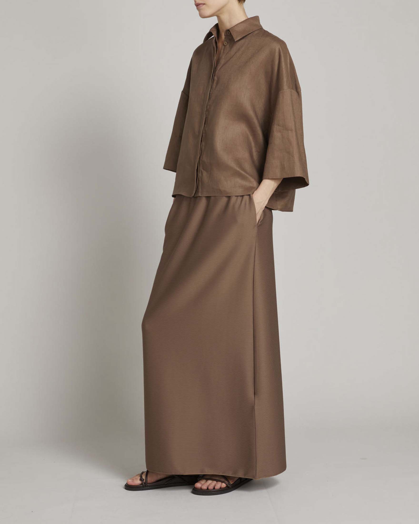 Camicia boxy marrone MM Max Mara in puro lino con maniche a tre quarti e abbottonatura nascosta image