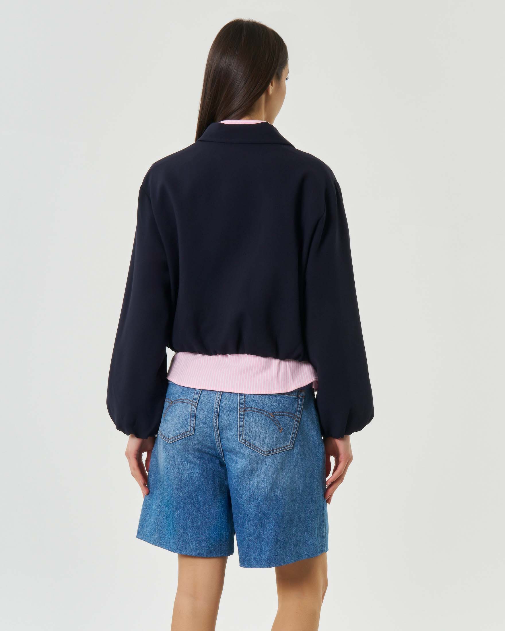 Bomber blu cropped Attentif con collo a camicia e chiusura con zip
