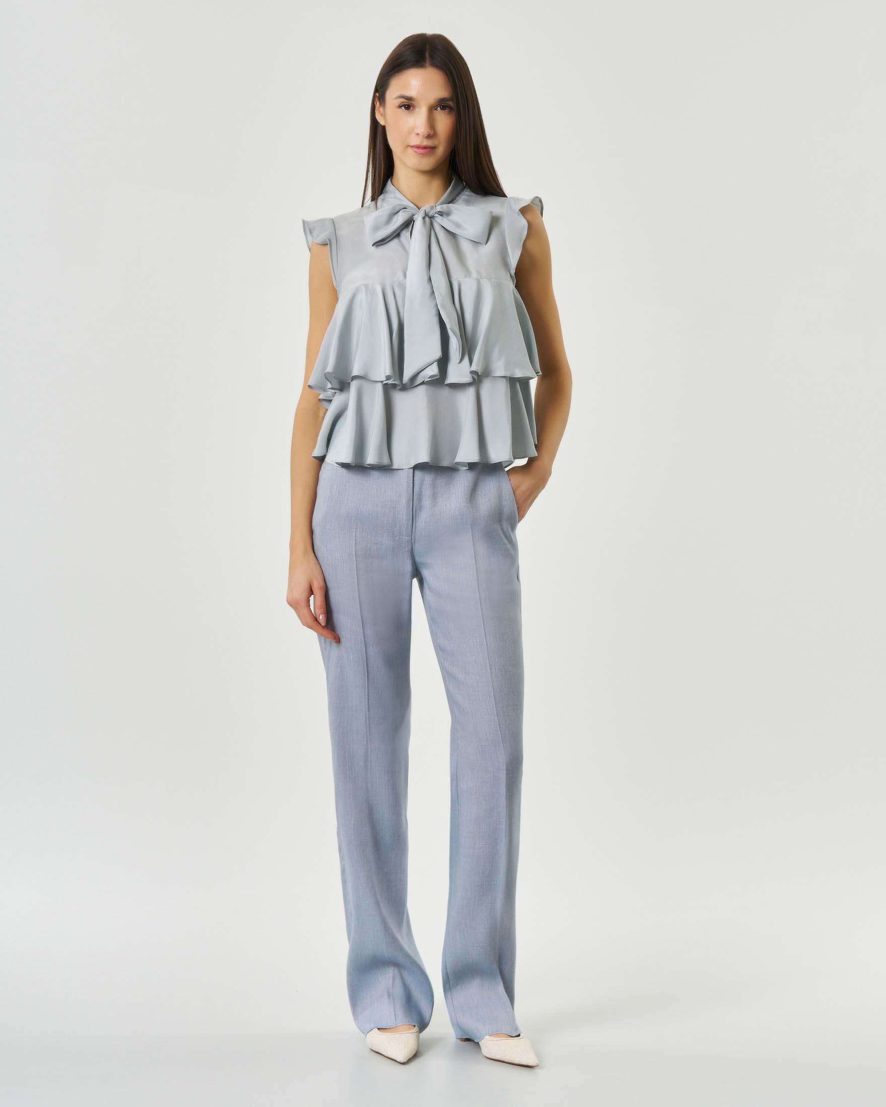 Pantaloni azzurri Marella in chevron di lino con effetto malfilé