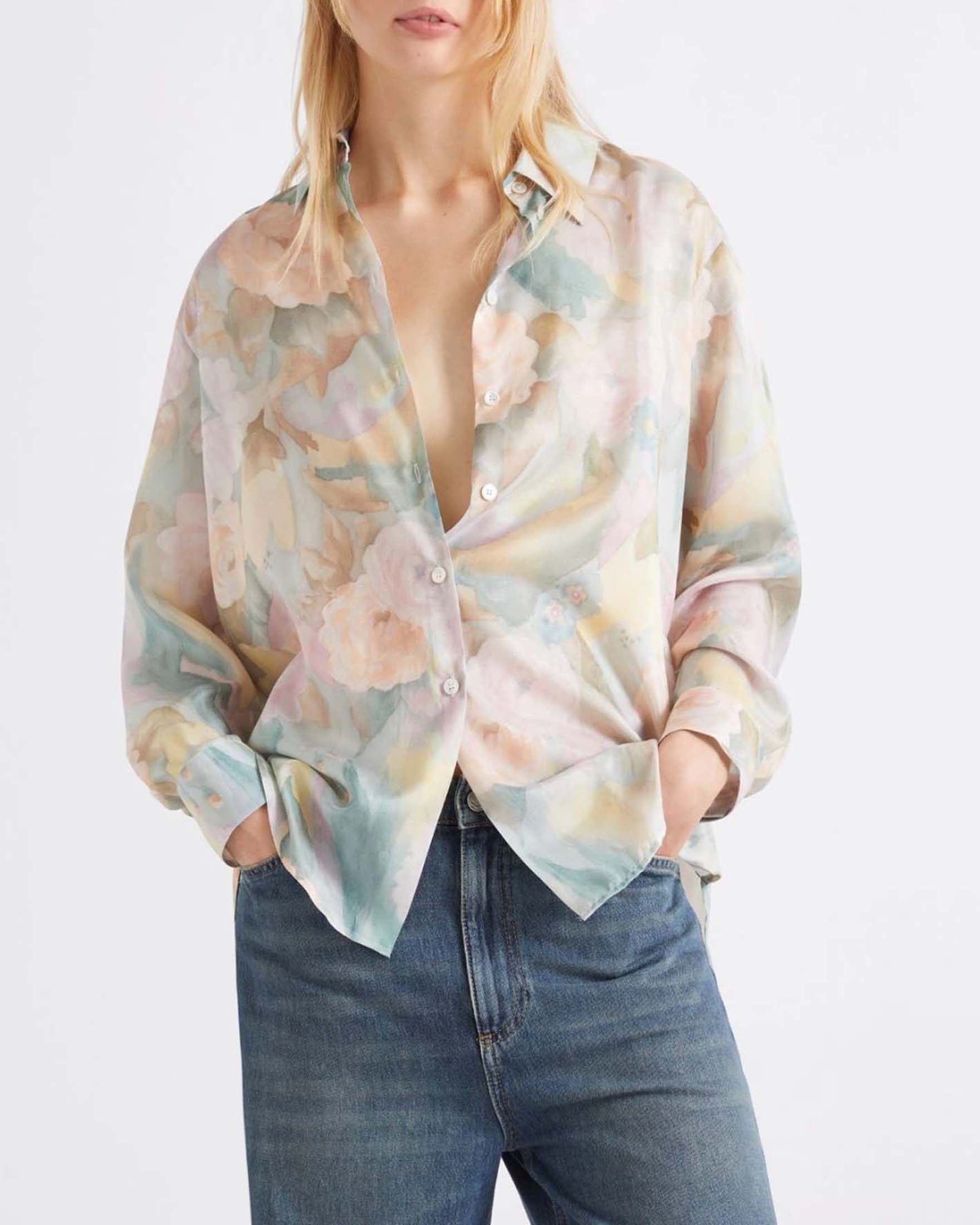 Camicia Sport in pura seta con fantasia floreale all over