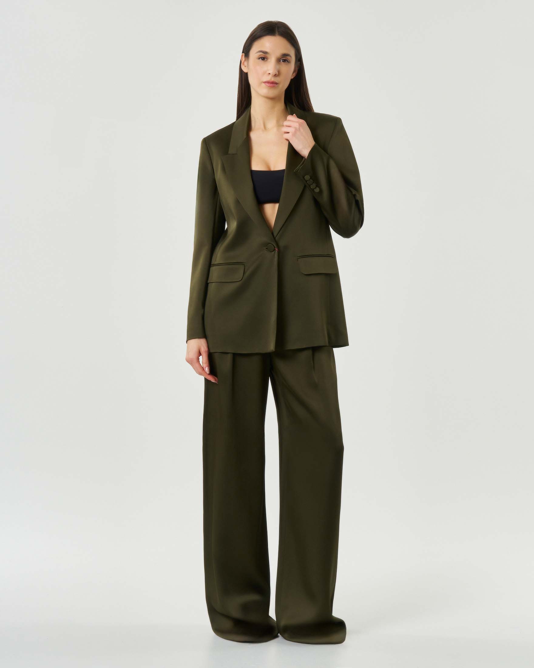 Blazer verde militare monopetto Max Mara Studio in envers satin con tasche a filetto con patta image