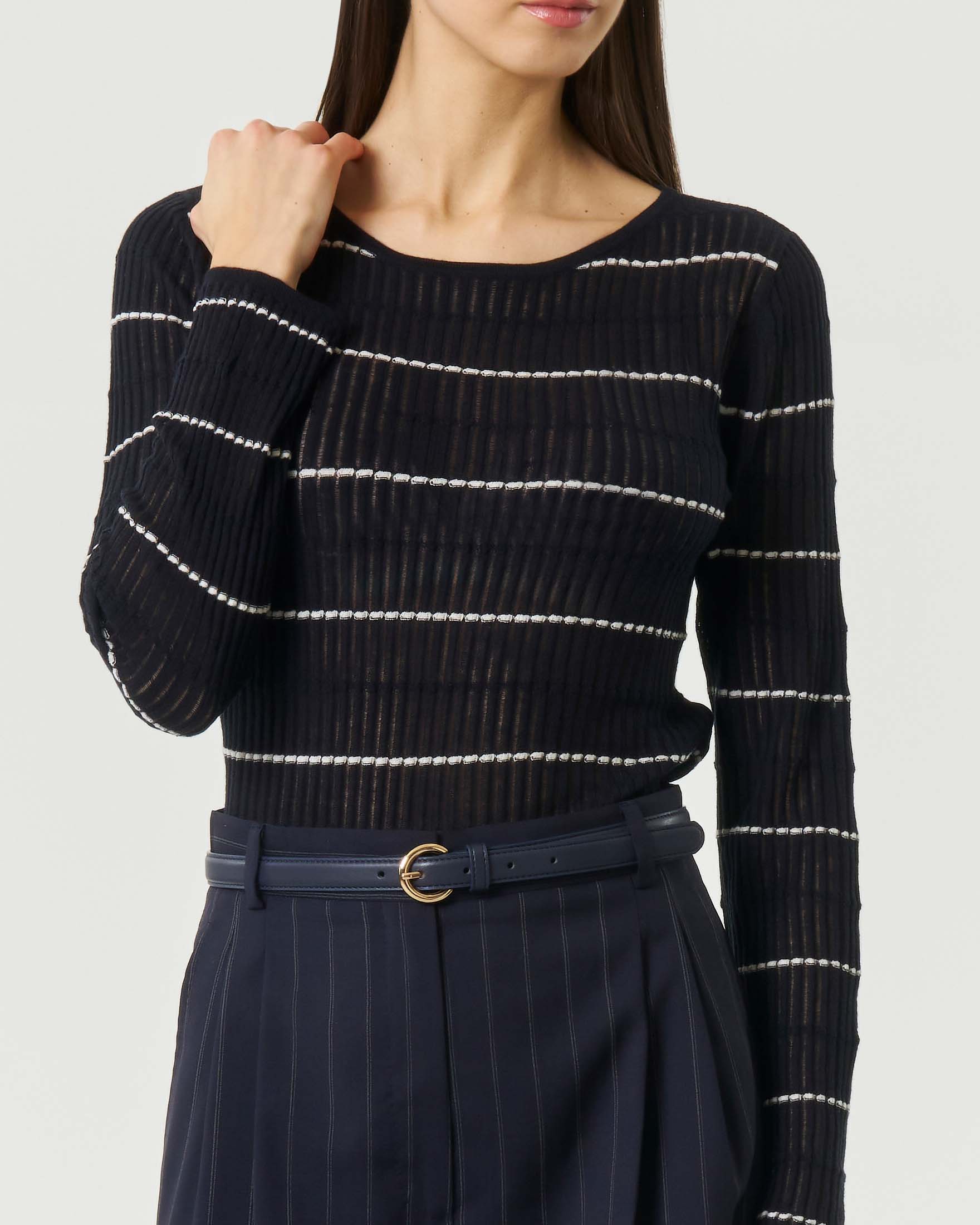 Maglia blu a righe bianche Max Mara Studio in lana e seta lavorata a coste piatte image