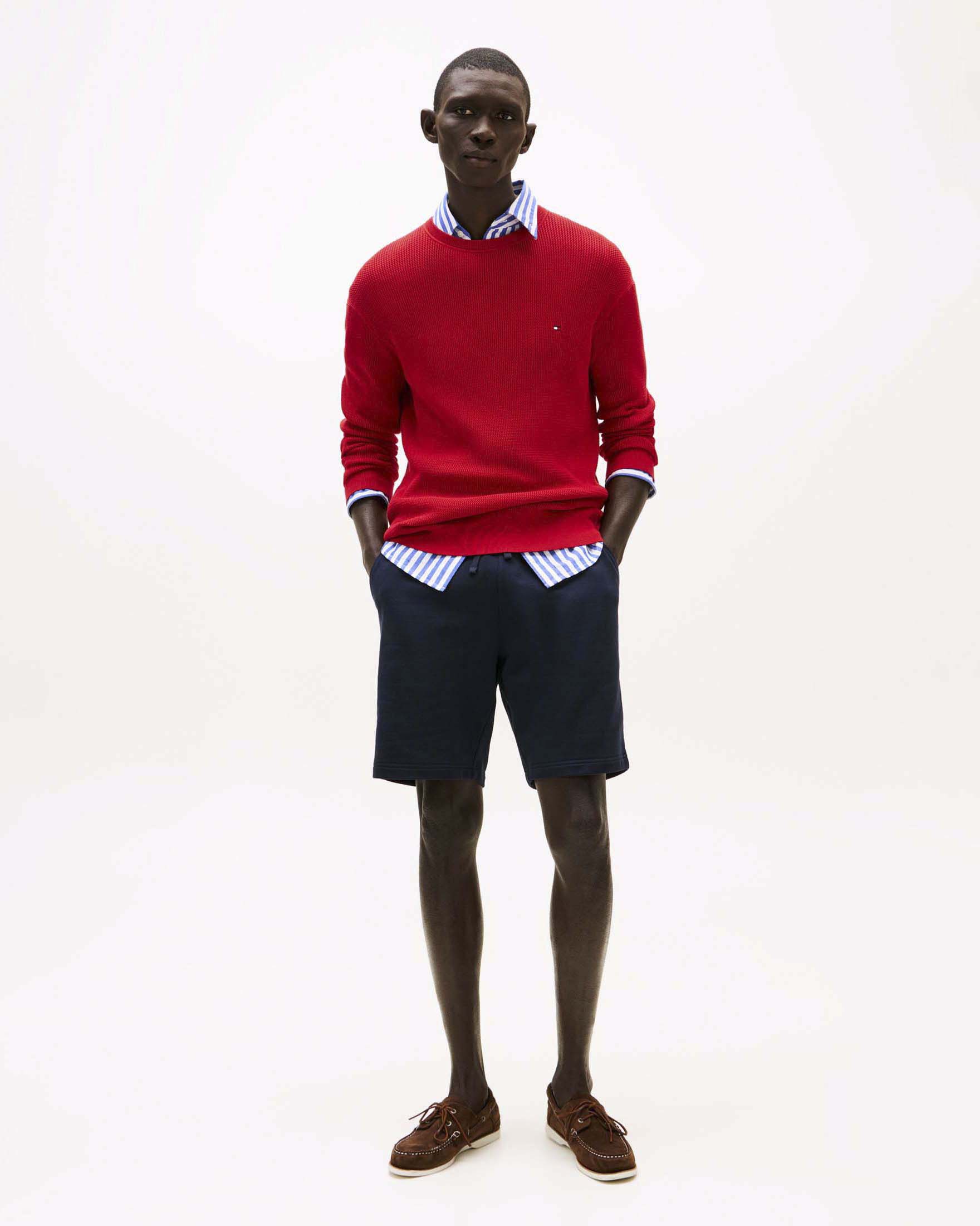 Bermuda Tommy Hilfiger blu in felpa di cotone con ricamo bandiera su tasca