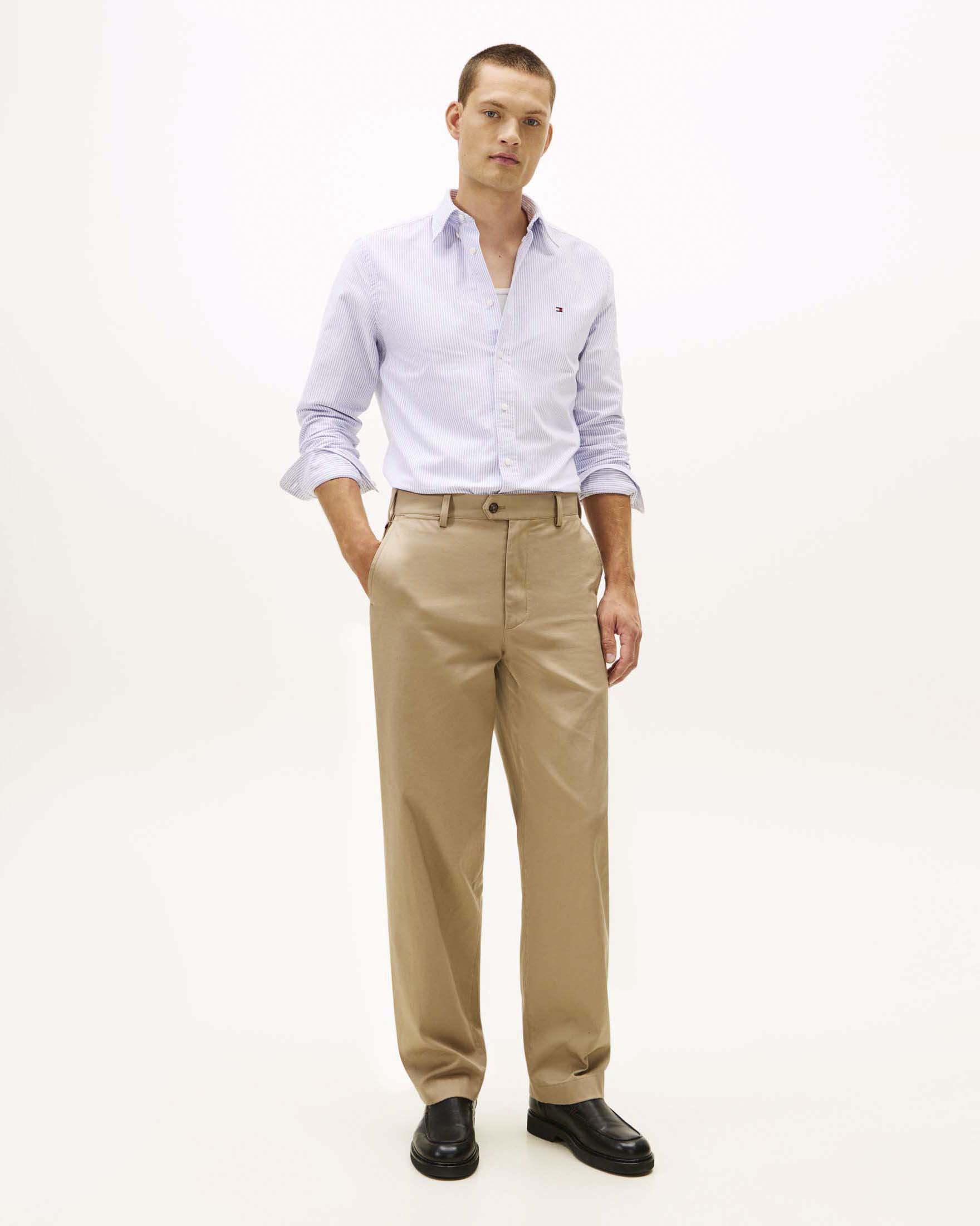 Camicia manica lunga Tommy Hilfiger azzurra a righe in misto cotone con logo ricamato