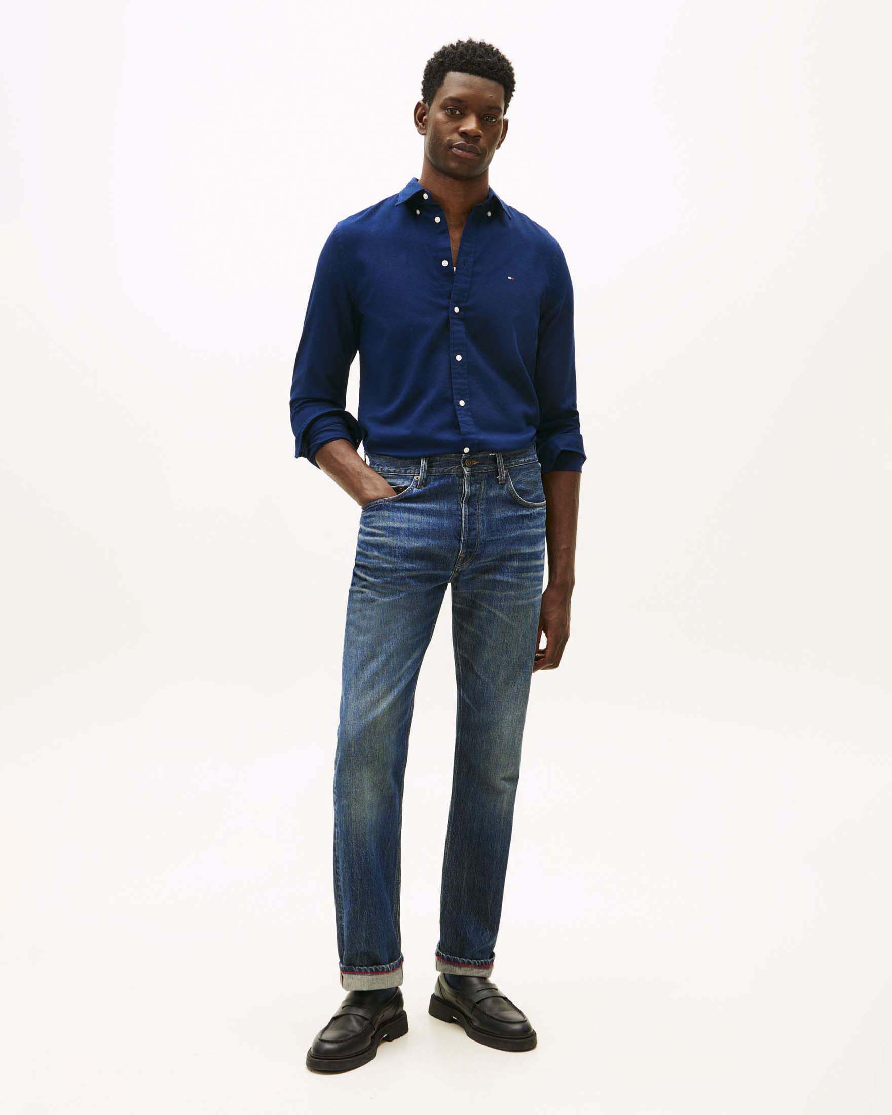 Tommy Hilfiger — Camicia manica lunga Tommy Hilfiger blu in cotone dobby con ricamo logo sul petto