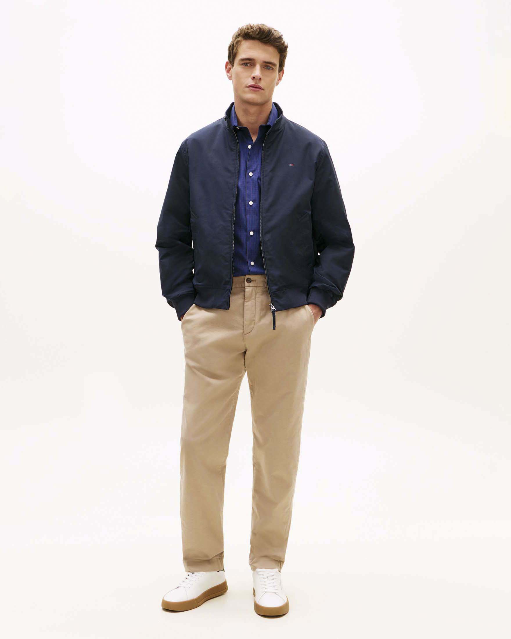 Giubbino Harrington blu in tessuto tecnico con logo ricamato