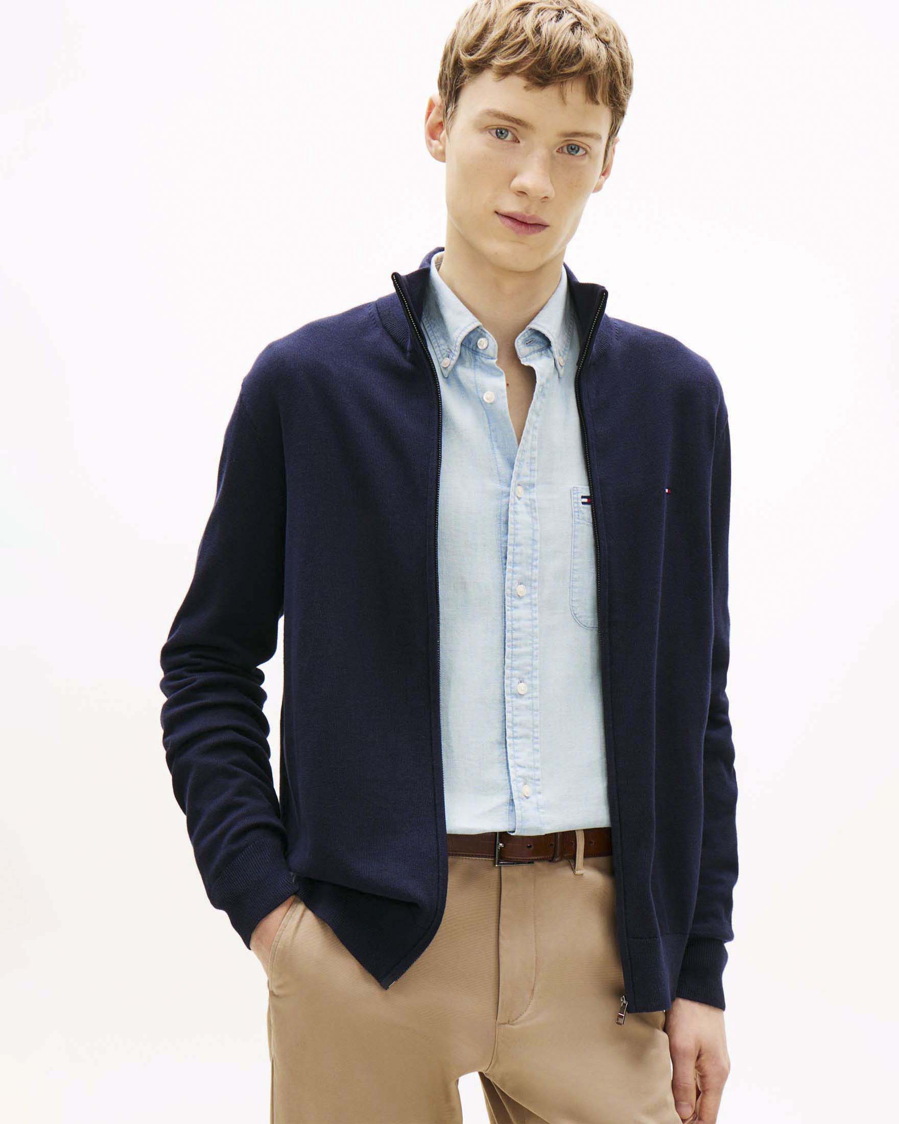 Cardigan Tommy Hilfiger blu con zip in cotone e logo bandiera ricamato sul petto image