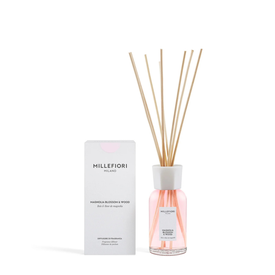 Diffusore di Fragranza a Stick 250 ml. Magnolia Blossom & Wood Millefiori Milano