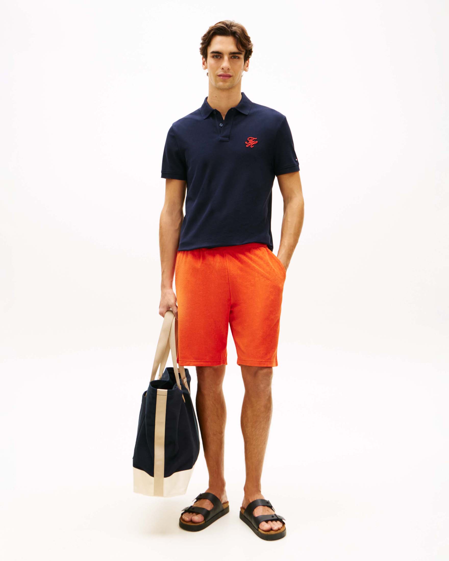 Polo blu navy in piqué di cotone con logo ricamato sul petto