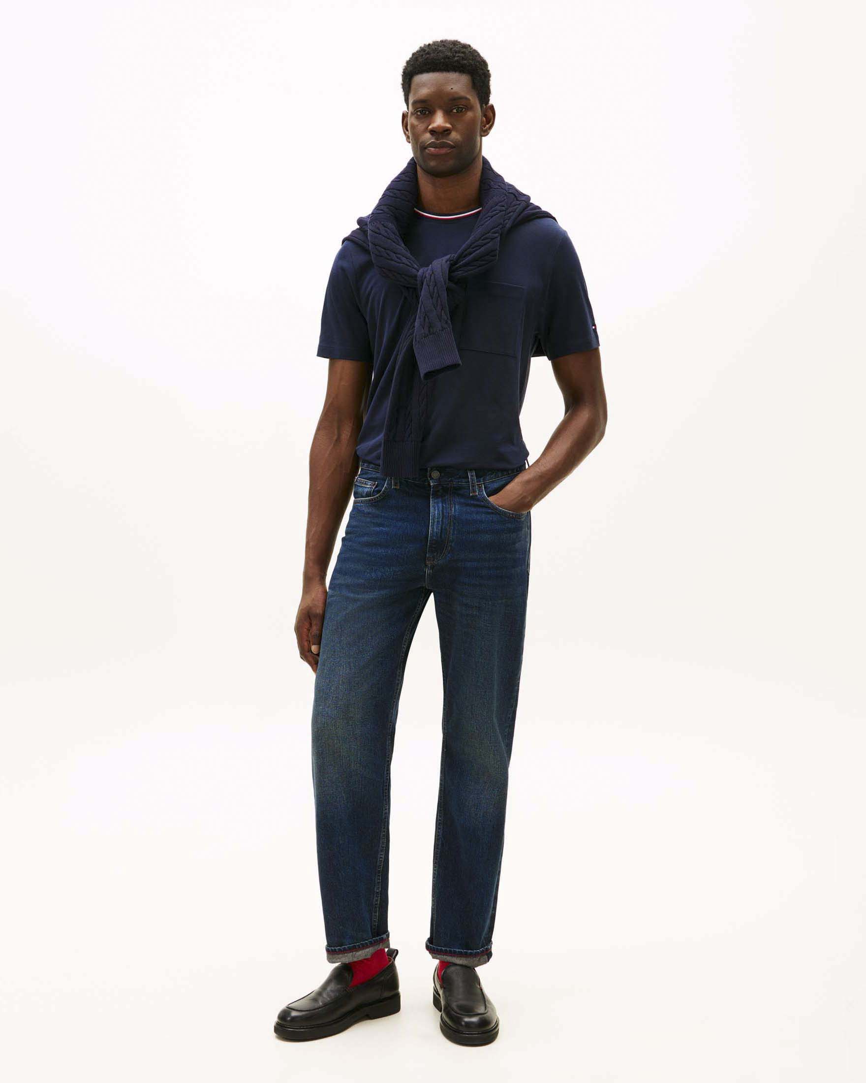 Tommy Hilfiger — T-shirt Tommy Hilfiger blu navy in cotone con taschino e bordino in contrasto