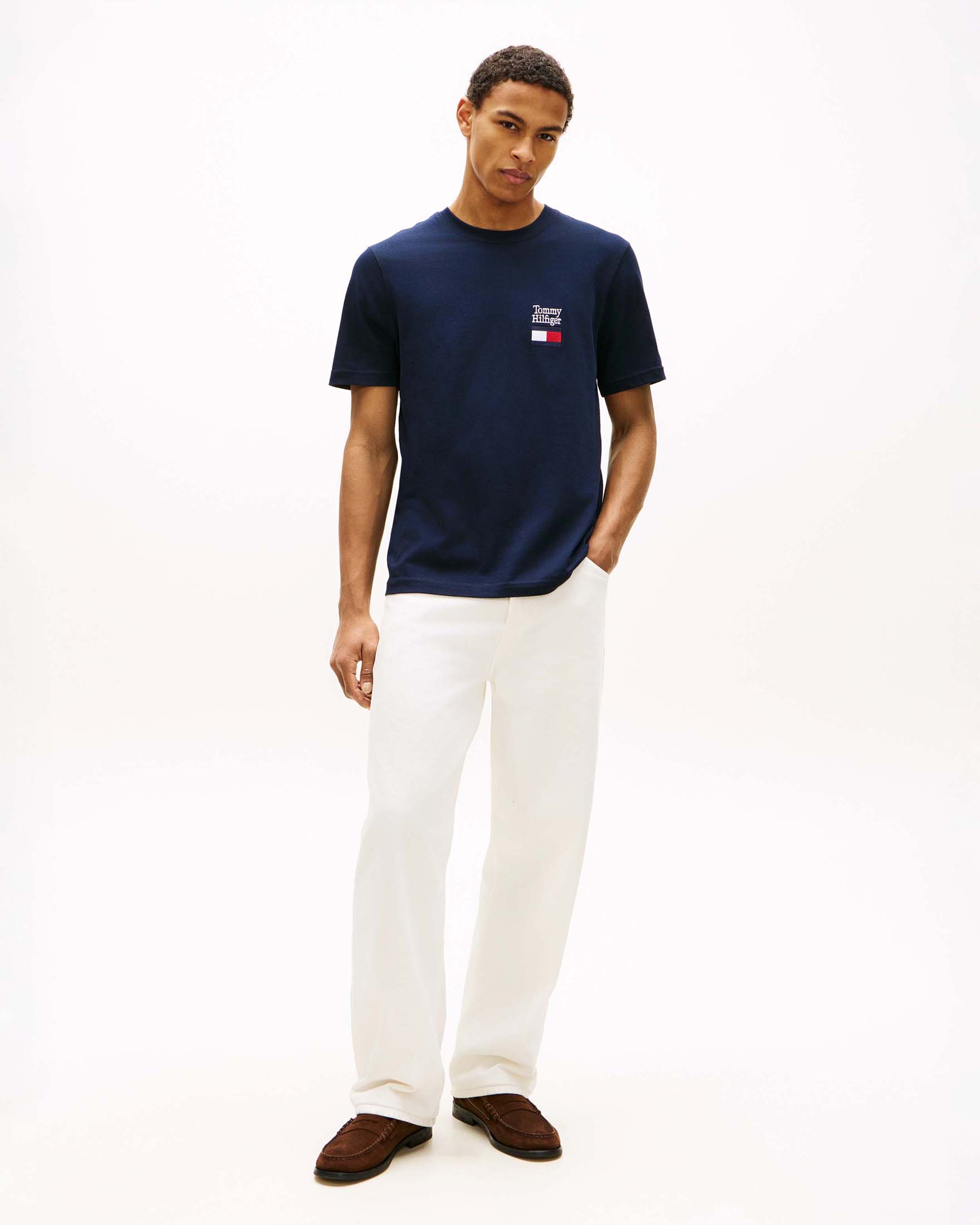 T-shirt mezza manica blu scuro in cotone con logo ricamato sul petto