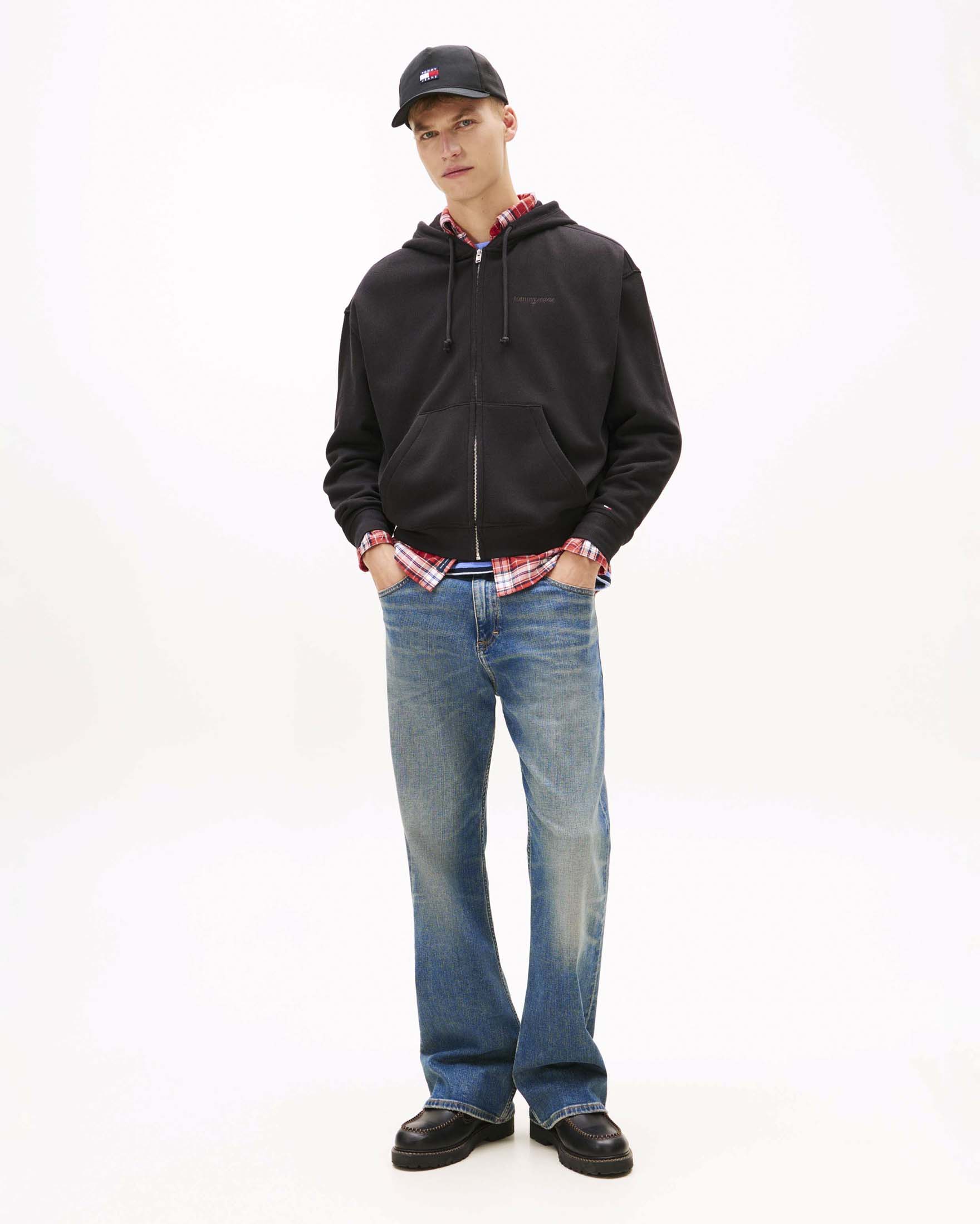 Felpa con cappuccio e zip Tommy Jeans nera in misto cotone con logo ricamato