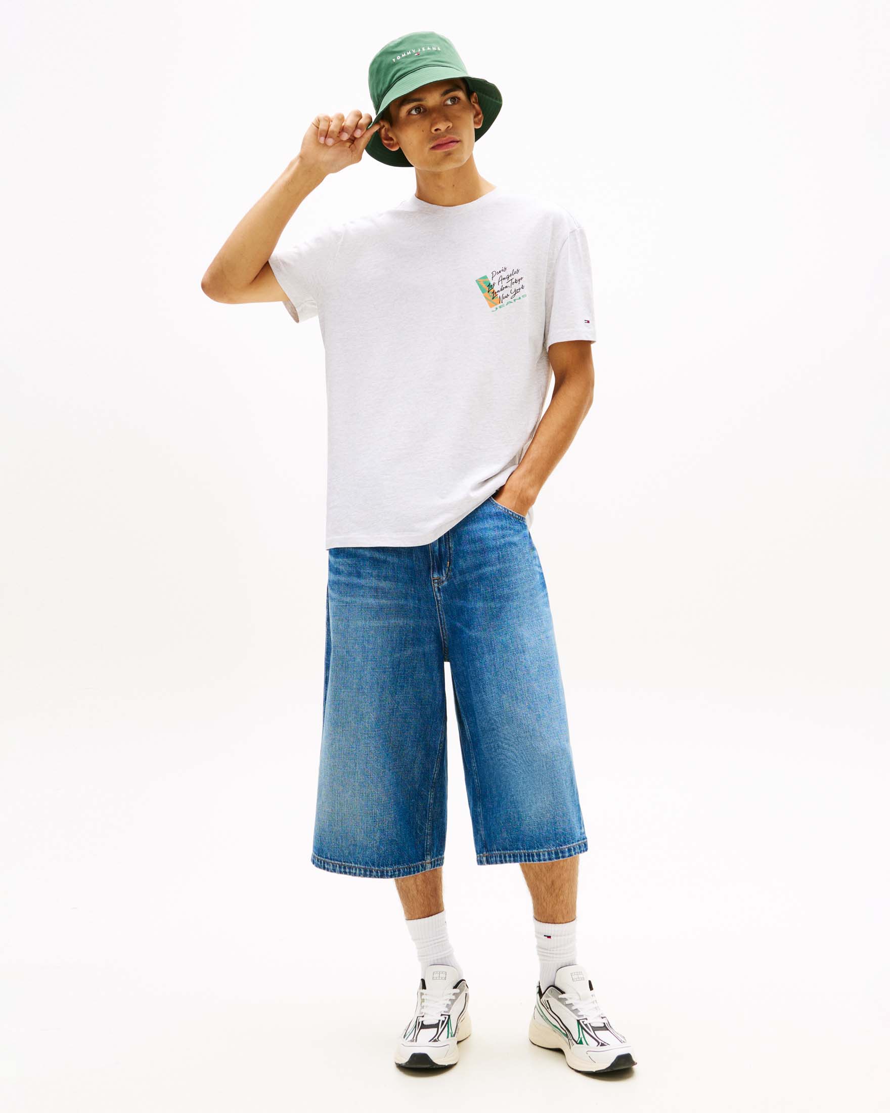 T-shirt mezza manica grigia in cotone con stampa logo multicolore