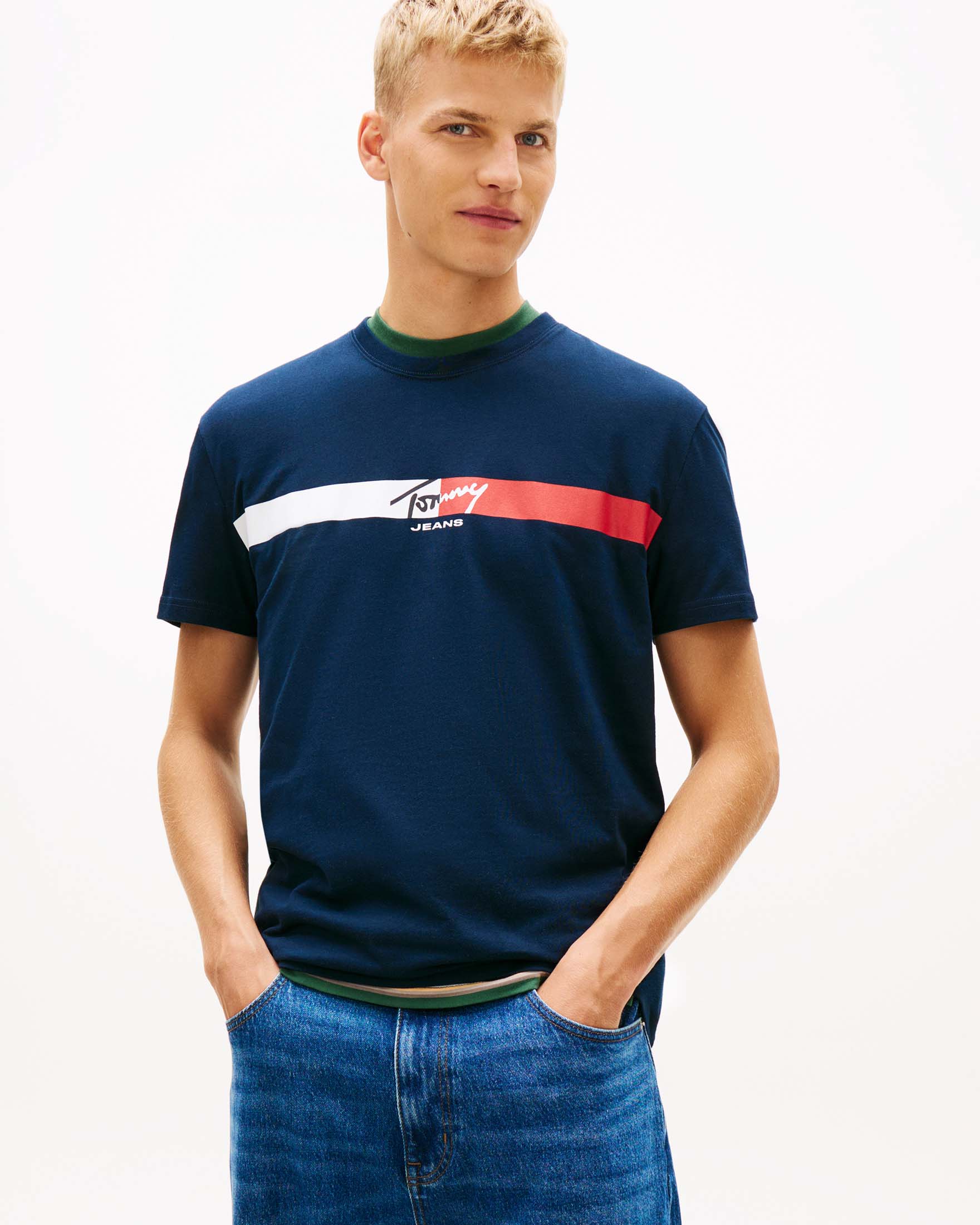T-shirt mezza manica Tommy Jeans blu in cotone con fascia bicolore e stampa logo sul petto image
