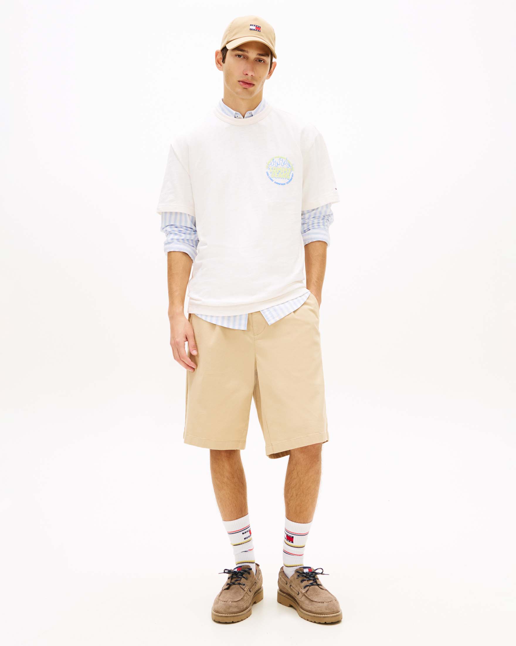 T-shirt mezza manica bianca in cotone con stampa logo e fiamme fronte e retro