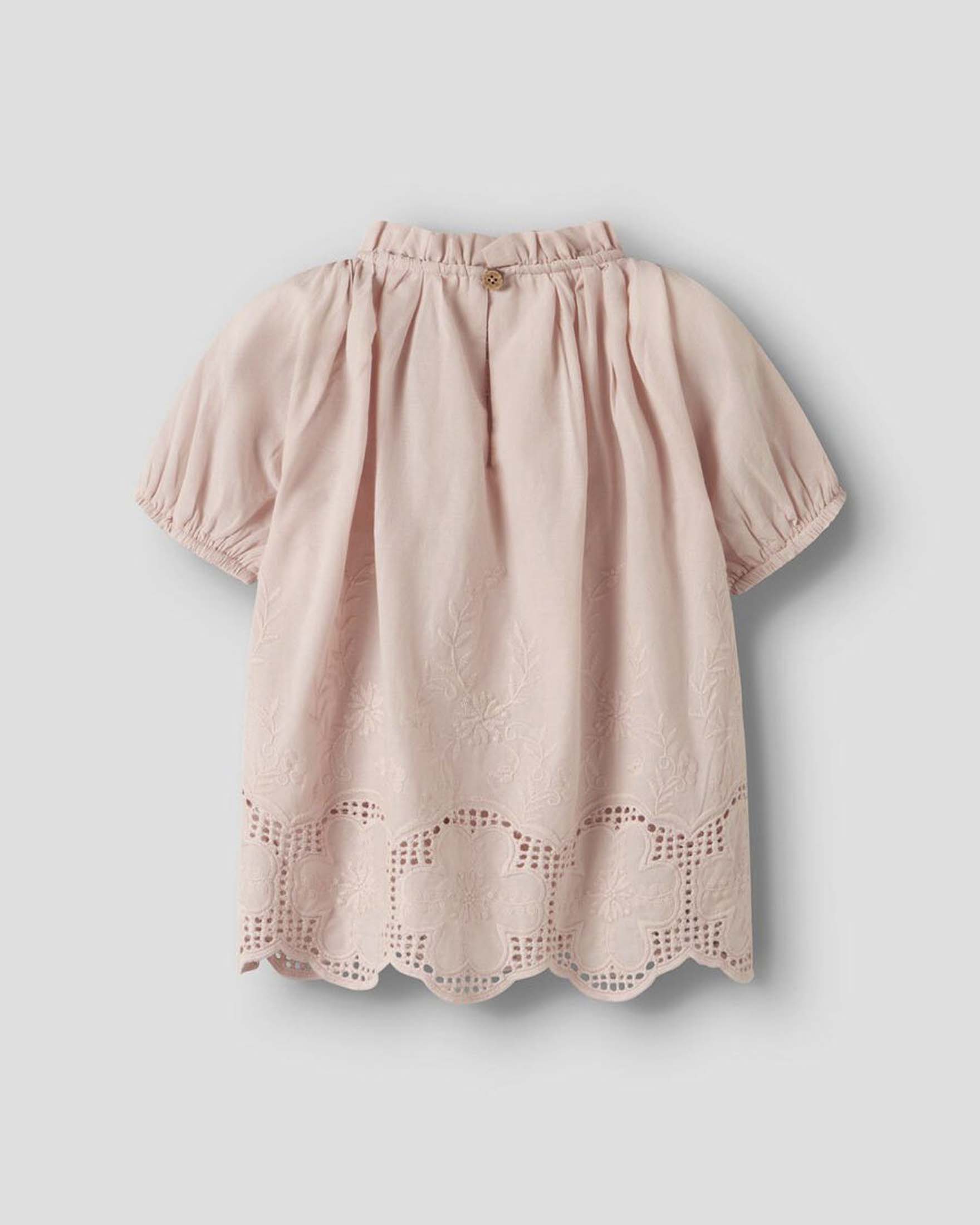 Camicia Lil'Atelier rosa ricamata in puro cotone image