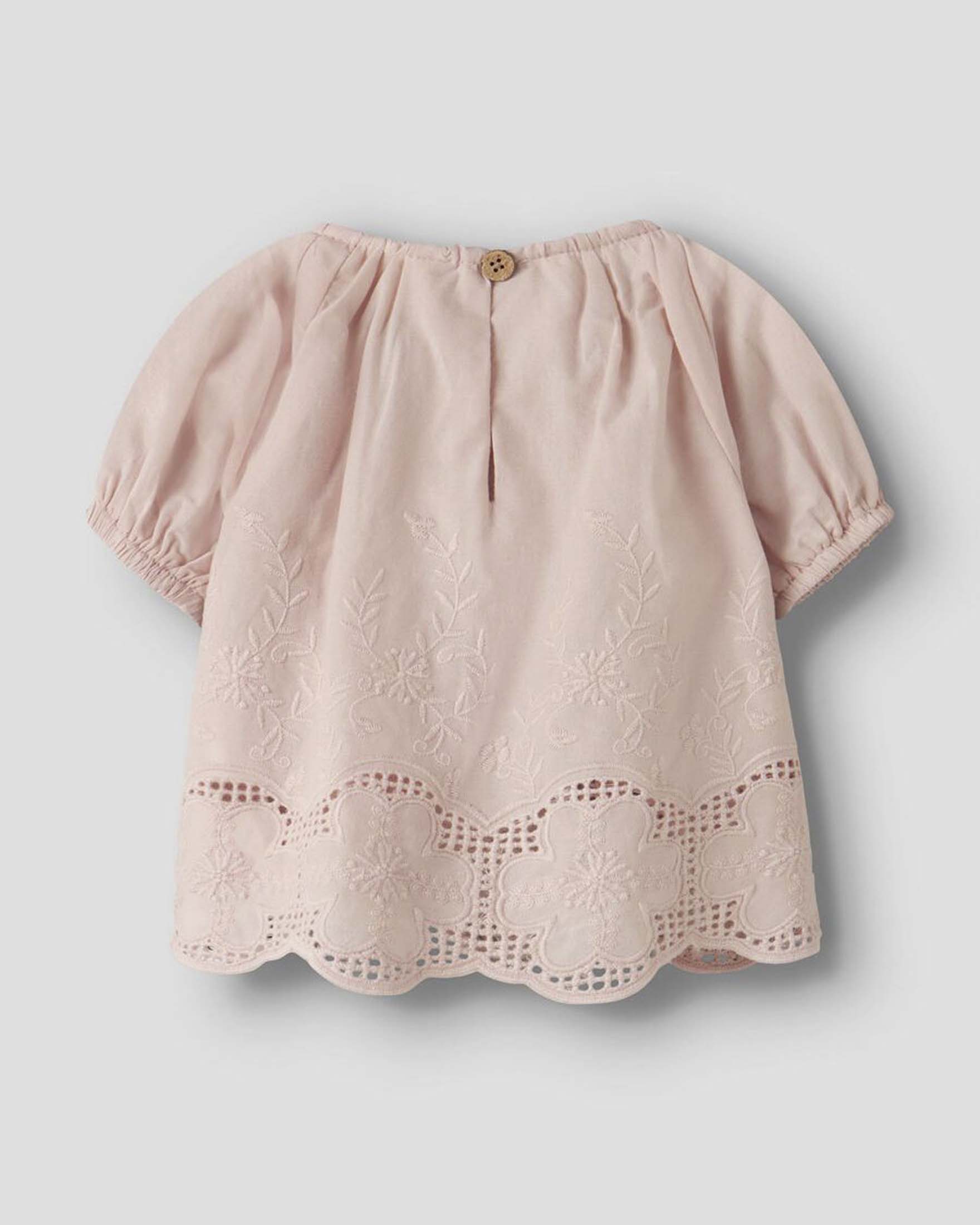 Camicia Lil'Atelier rosa ricamata in puro cotone image
