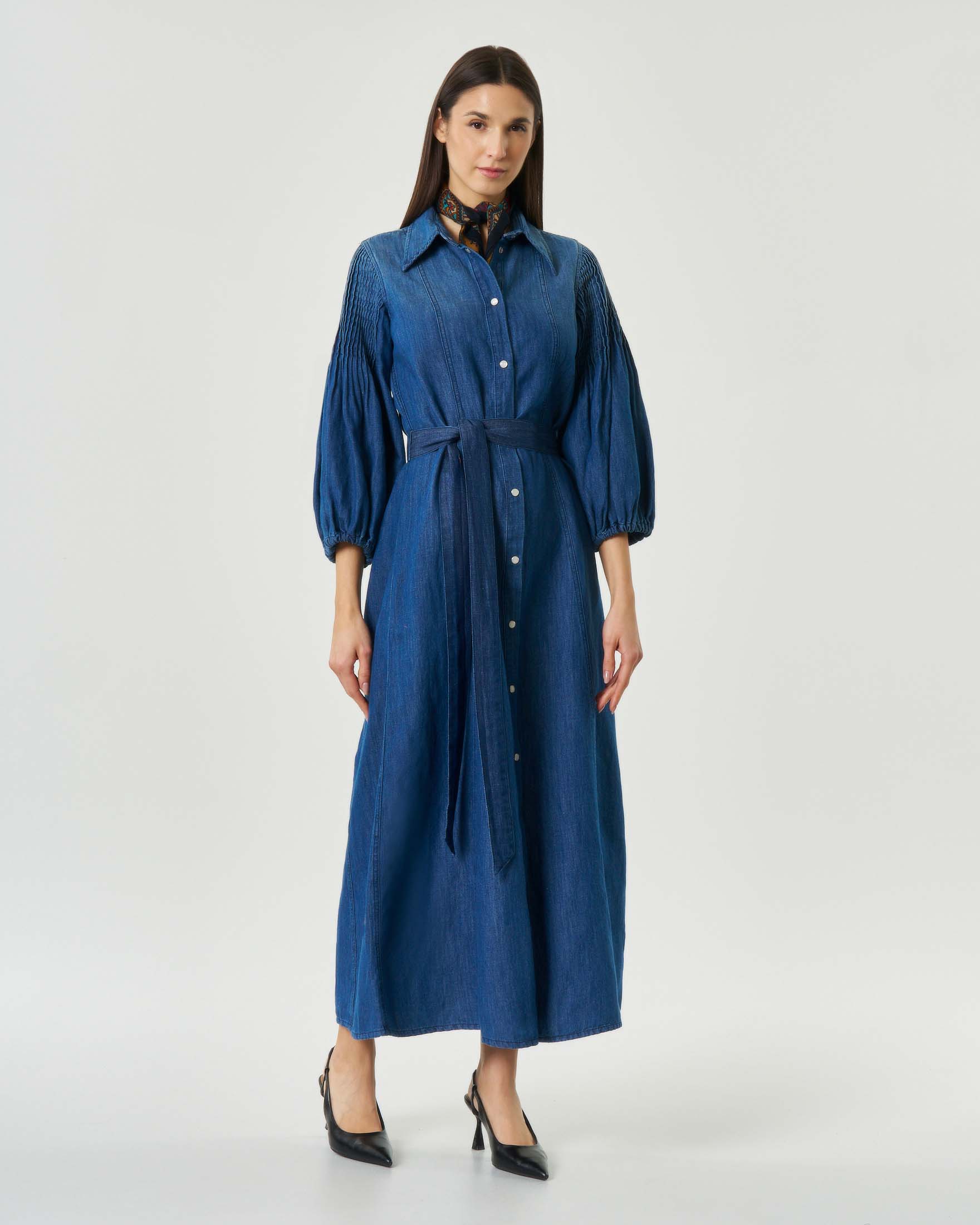 Abito chemisier lungo in light denim di cotone con maniche a palloncino lavorate