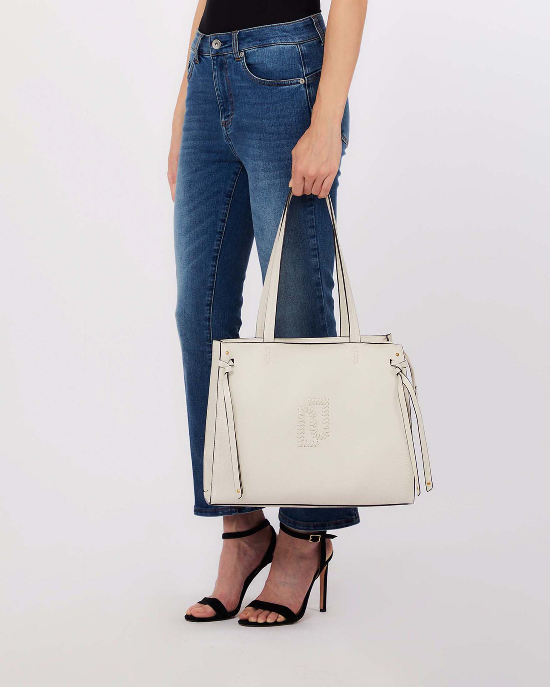 Borsa Liu Jo Accessories bianca in similpelle con logo ricamato sul fronte image