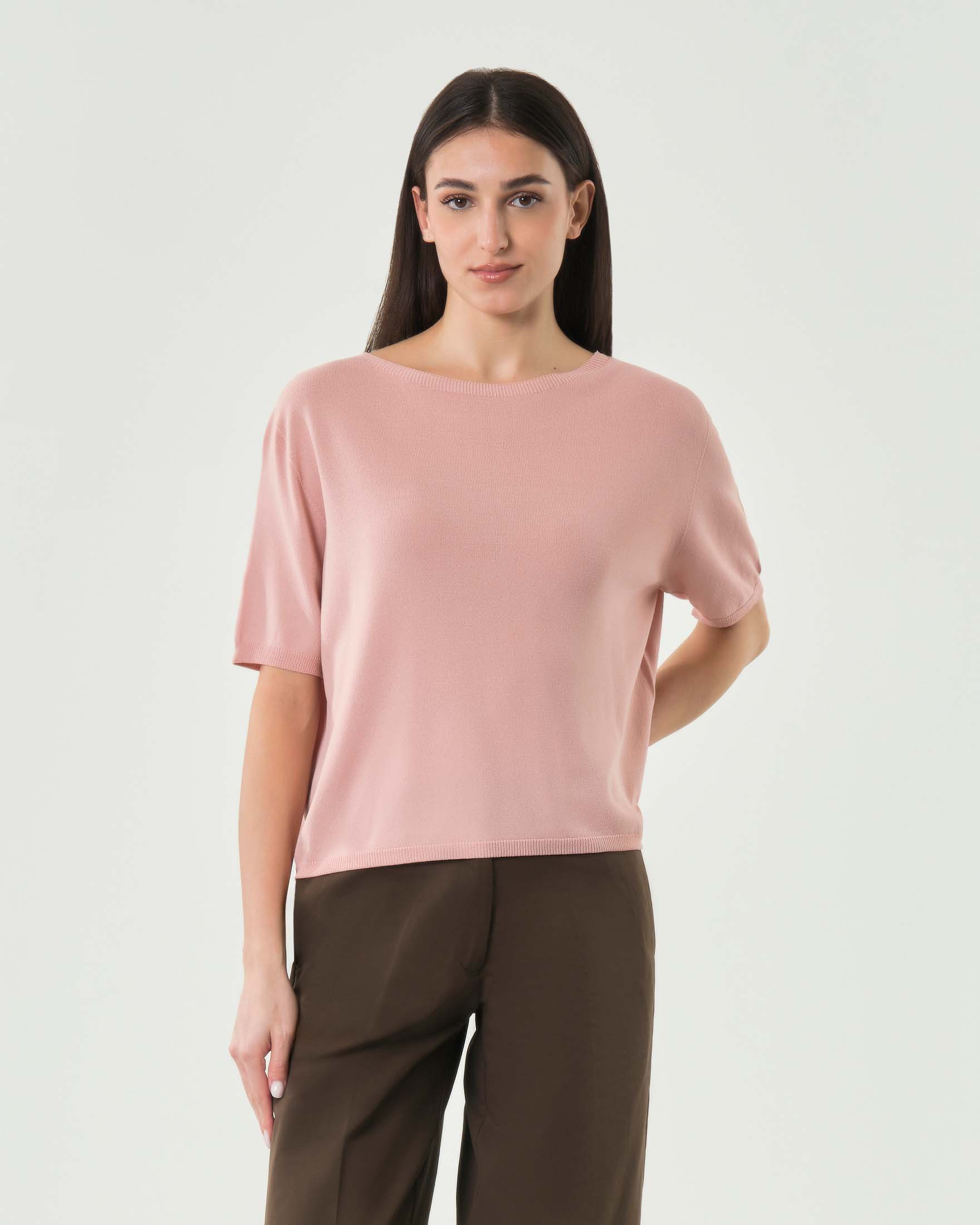Maglia rosa antico girocollo a mezze maniche in misto viscosa con bordi a costine